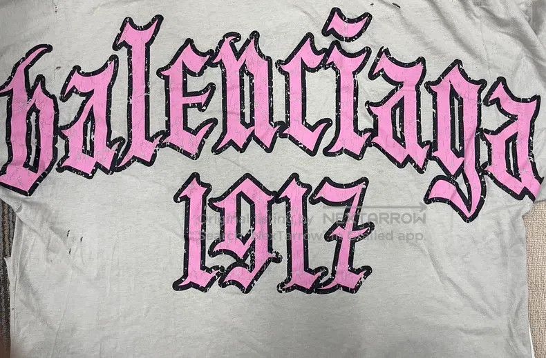 Balenciaga Balenciaga Back Letter Printed Crew Neck T-Shirt Size US S / EU 44-46 / 1 - 3 Thumbnail