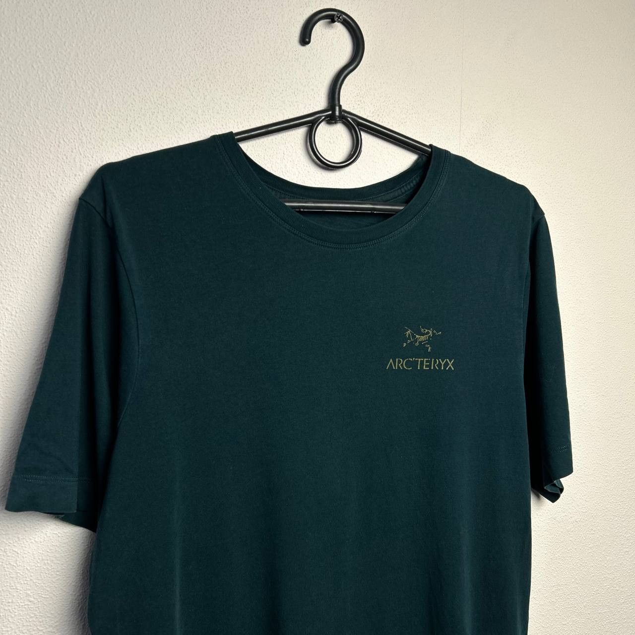 Arc'teryx Mens Arcteryx Small logo basic outdoor streetwear tee Size US S / EU 44-46 / 1 - 2 Thumbnail