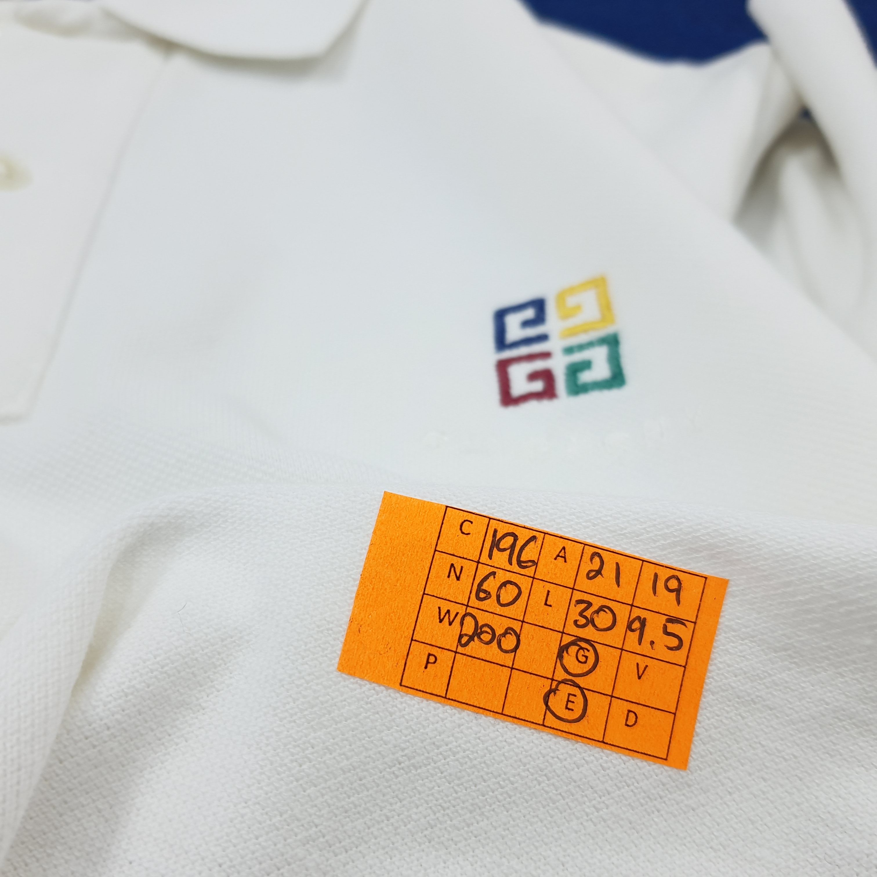 Givenchy × Vintage Vintage Givenchy Italian Designer Brand Polo Shirt Size US L / EU 52-54 / 3 - 8 Thumbnail
