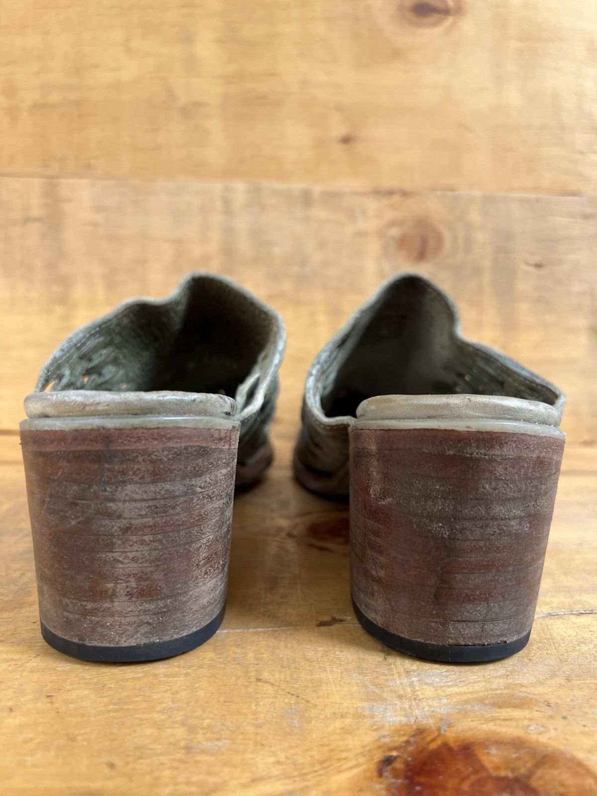 FREEBIRD Women's Freebird By Steven Sofia Tan Leather Mules Clogs Size US 10 / IT 40 - 8 Thumbnail