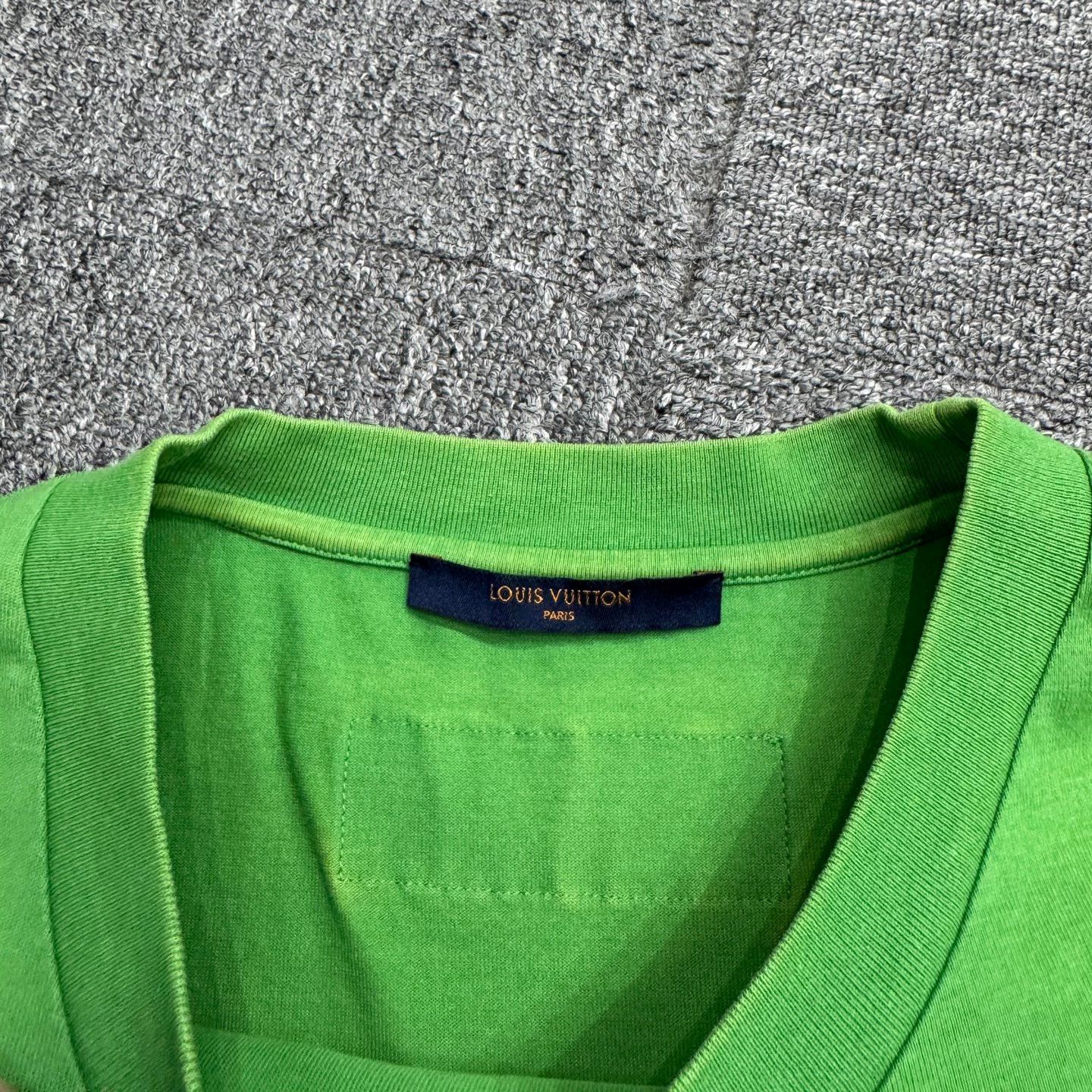 Louis Vuitton LV Embossed Monogram Short Sleeve Tee XL 95 New Size US XL / EU 56 / 4 - 3 Thumbnail