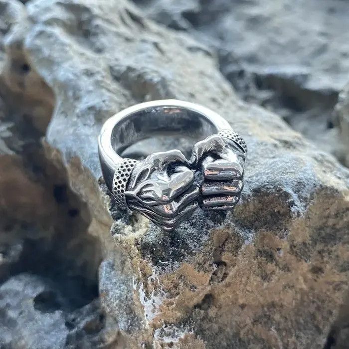 Jewelry Hand Boxing Vintage Ring Size ONE SIZE - 1 Thumbnail