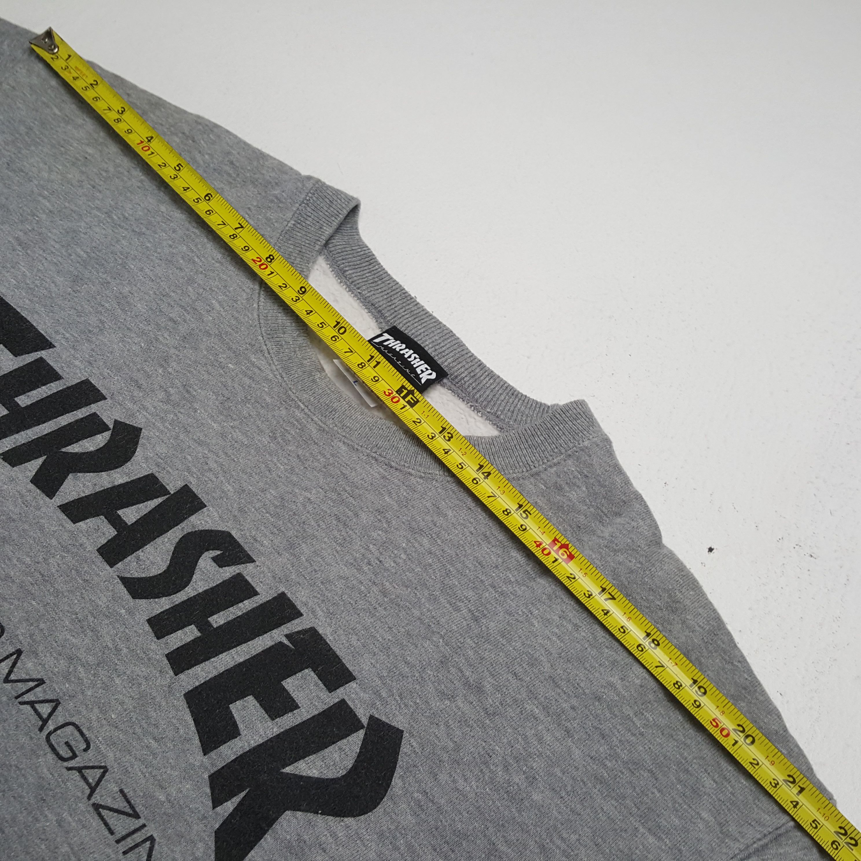 Thrasher Vintage Thrasher Skateboard Magazine Sweatshirt C320N25 Size US L / EU 52-54 / 3 - 8 Thumbnail