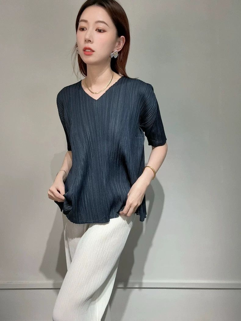 Issey Miyake Issey Miyake Dark blue short-sleeved shirt Size L / US 10 / IT 46 - 4 Thumbnail