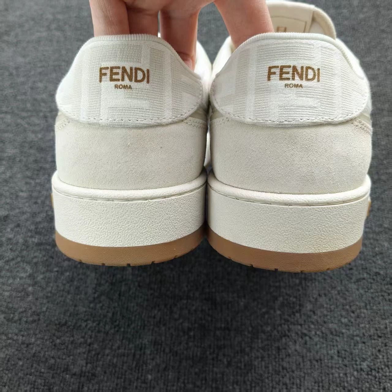 Fendi Fendi Off-White All Over Print Sneakers 42 99 New Size US 9 / EU 42 - 4 Thumbnail