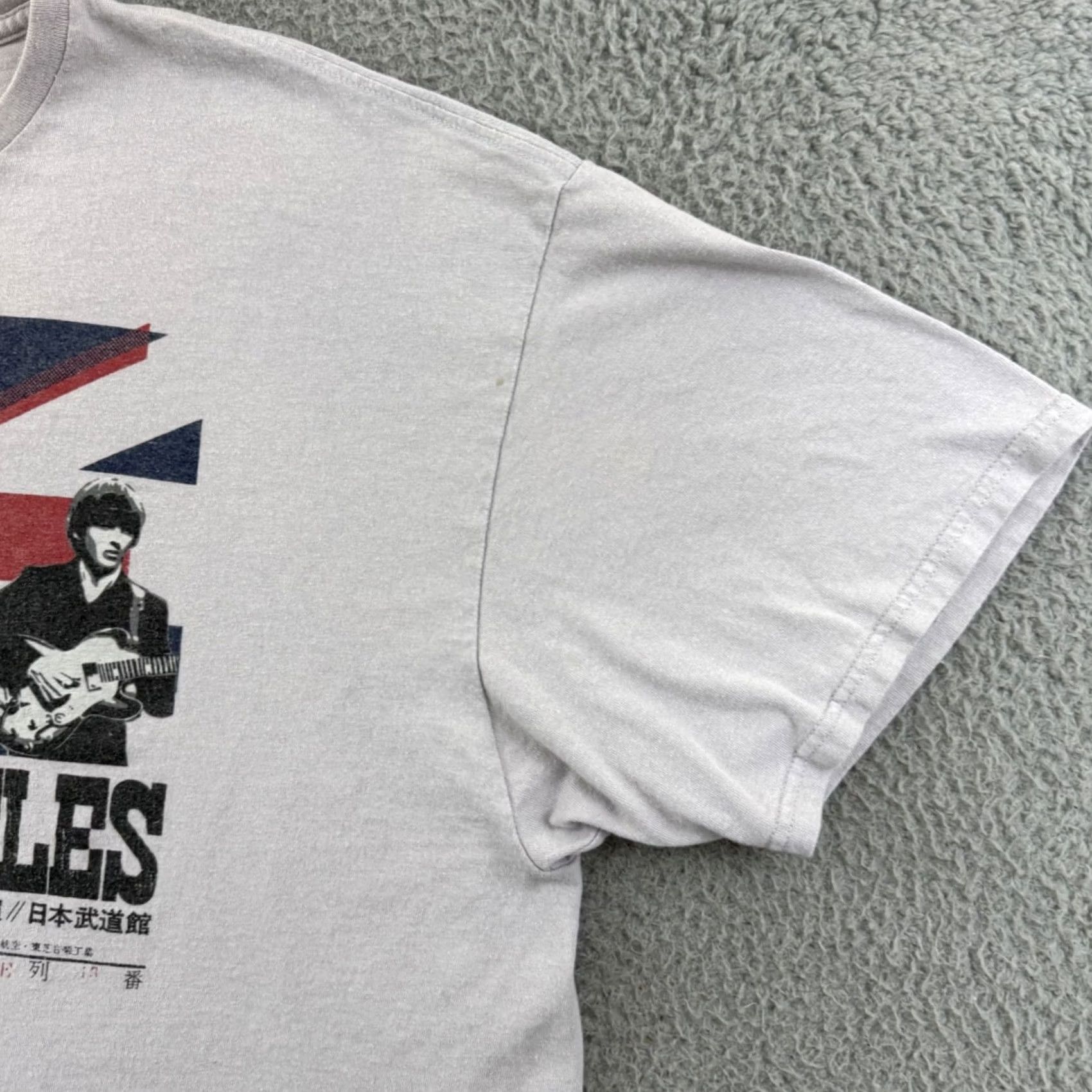 Vintage The Beatles Shirt 2XL Gray Nippon Budokan Mens Short Sleeve Band Music Tour USA Size US XXL / EU 58 / 5 - 5 Thumbnail