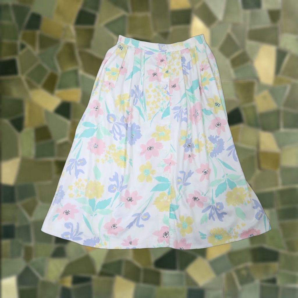 Diane von Furstenberg VINTAGE Diane von Furstenberg White Floral Midi Skirt S Women A-Line Button Front Spring Summer 80s 90s Size 28" / US 6 / IT 42 - 1 Thumbnail