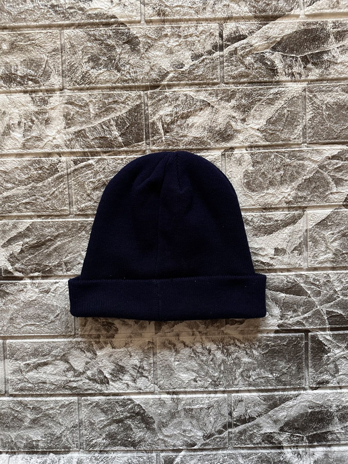 Vintage Vintage Renault Archive Logo Knit Beanie Navy Gold Y2K Size ONE SIZE - 5 Thumbnail