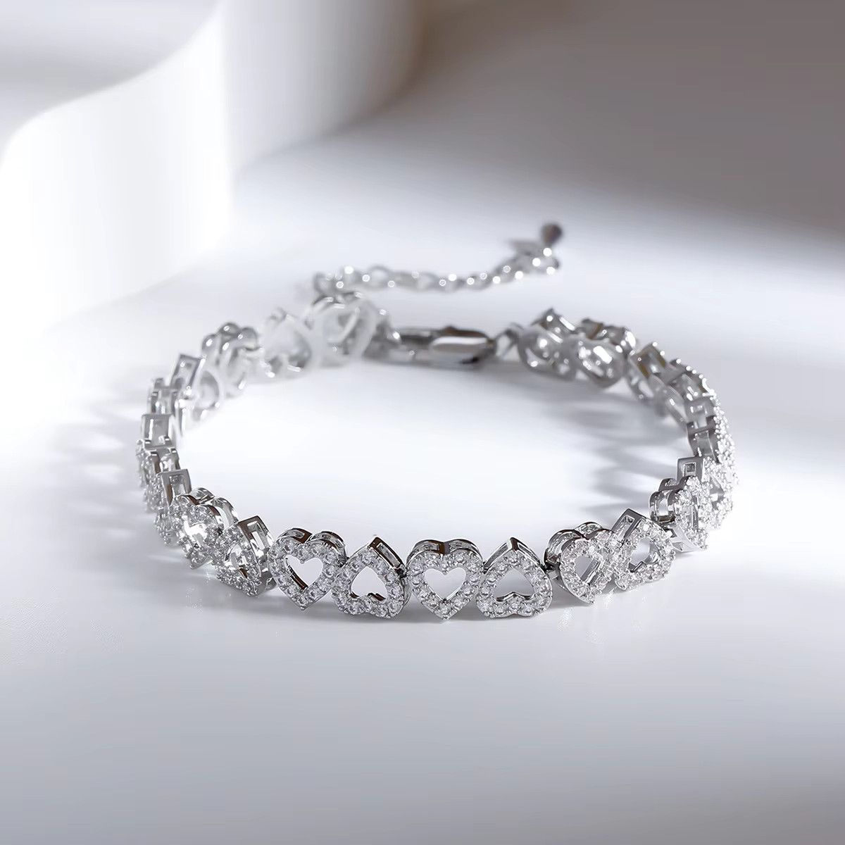 Jewelry Shiny Zircon Hollow Heart Bracelet Size ONE SIZE - 2 Thumbnail
