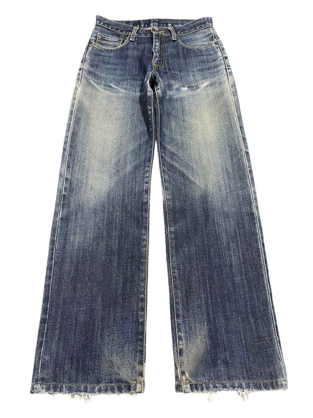 Uniqlo Vintage Japanese Uniqlo Blue Faded Wash Baggy Jeans Size US 28 / EU 44 - 1 Thumbnail