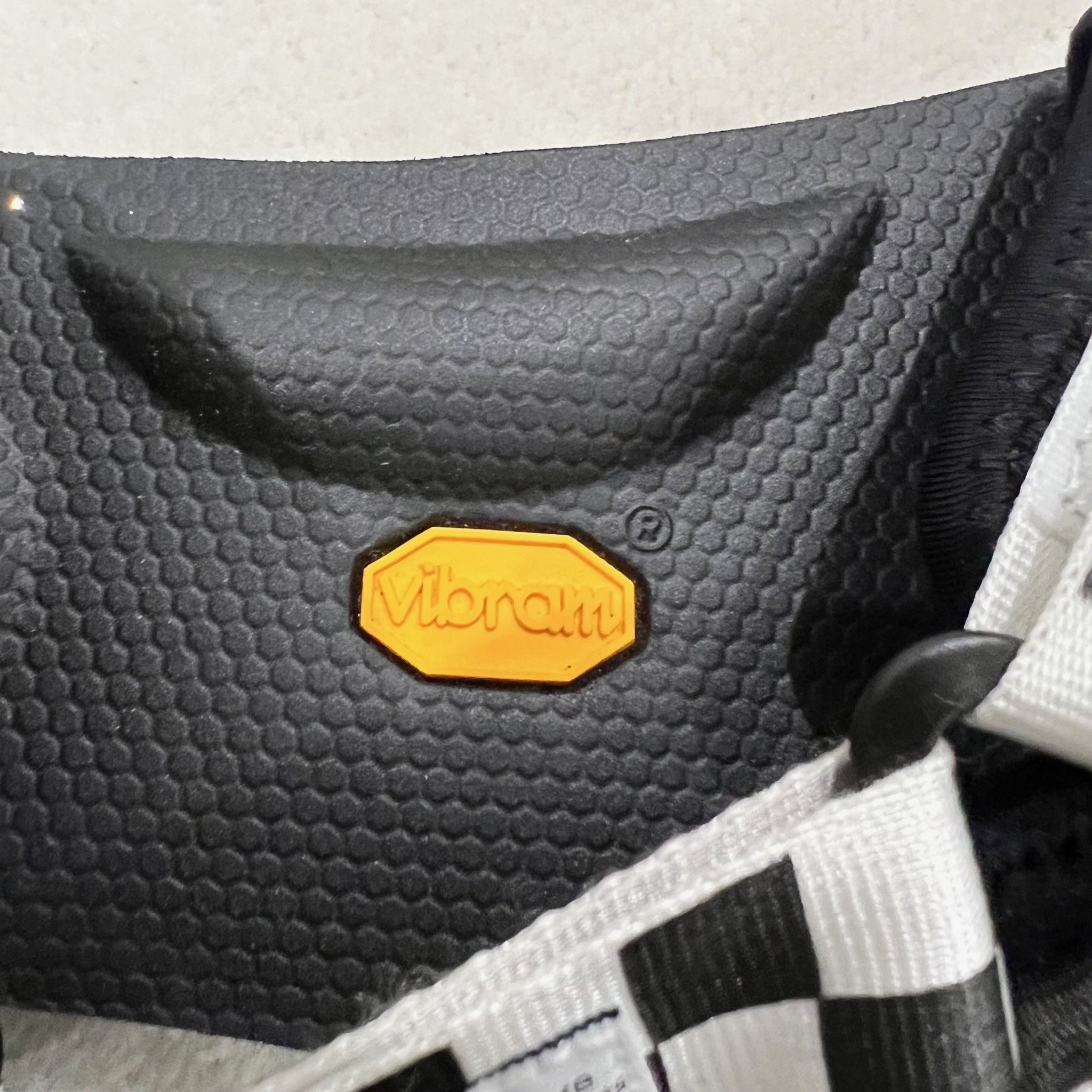 Suicoke Suicoke Men Black White Checkered Straps Vibram Sole Sandals Size US 11 / EU 44 - 9 Thumbnail
