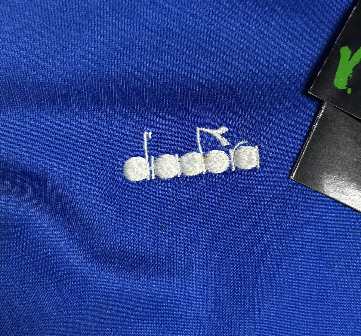 Diadora Italy 1990 1991 Home Football Shirt Soccer Jersey Diadora Size US S / EU 44-46 / 1 - 7 Thumbnail
