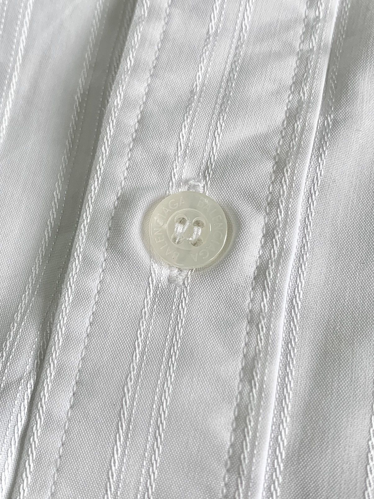 Balenciaga balenciaga stripe white on white button up shirt Size US L / EU 52-54 / 3 - 9 Thumbnail