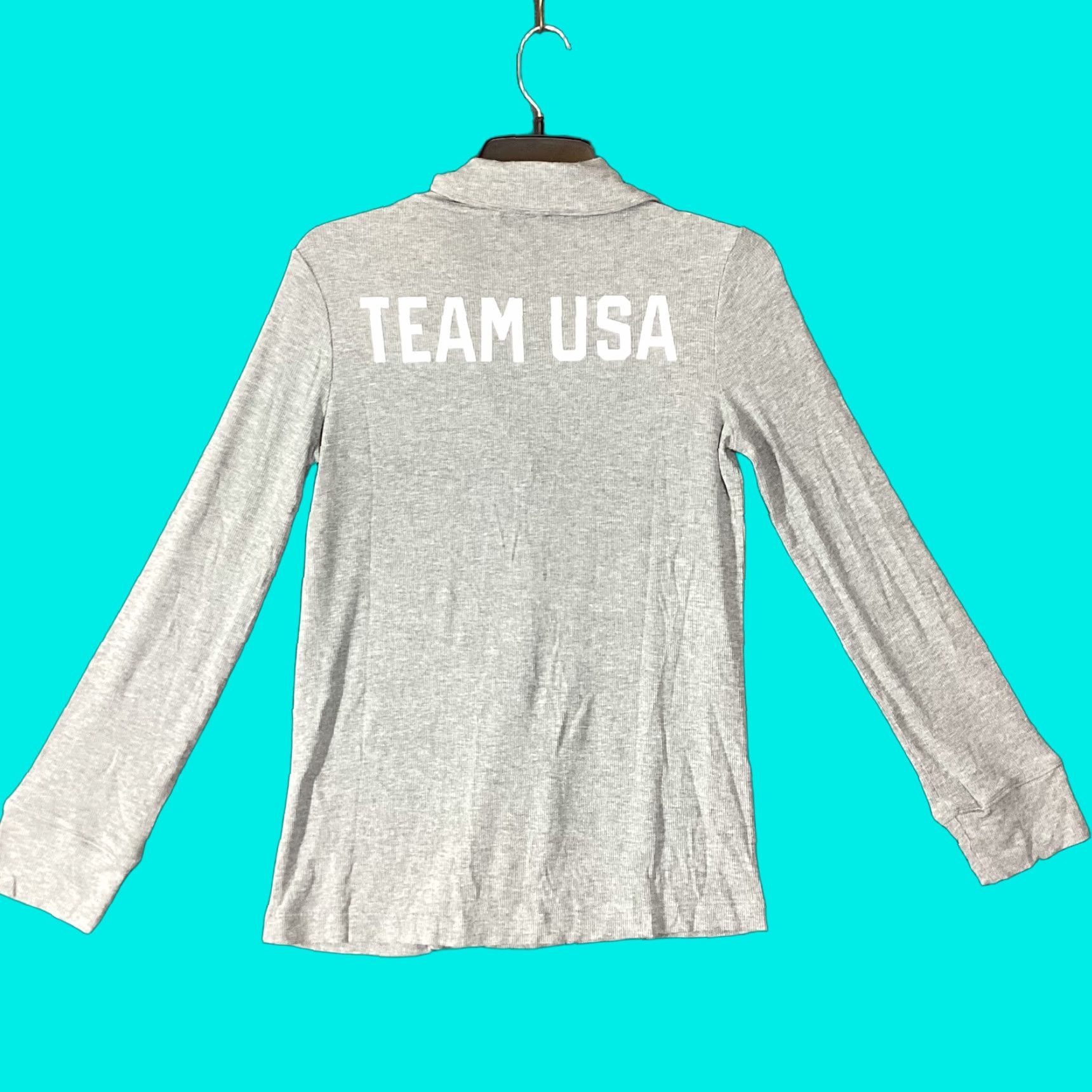 SKIMS SKIMS Women's Team USA Pajama Top Color Heather Grey Ribbed Size XS AP-SET-1039 Size XS / US 0-2 / IT 36-38 - 1 Thumbnail
