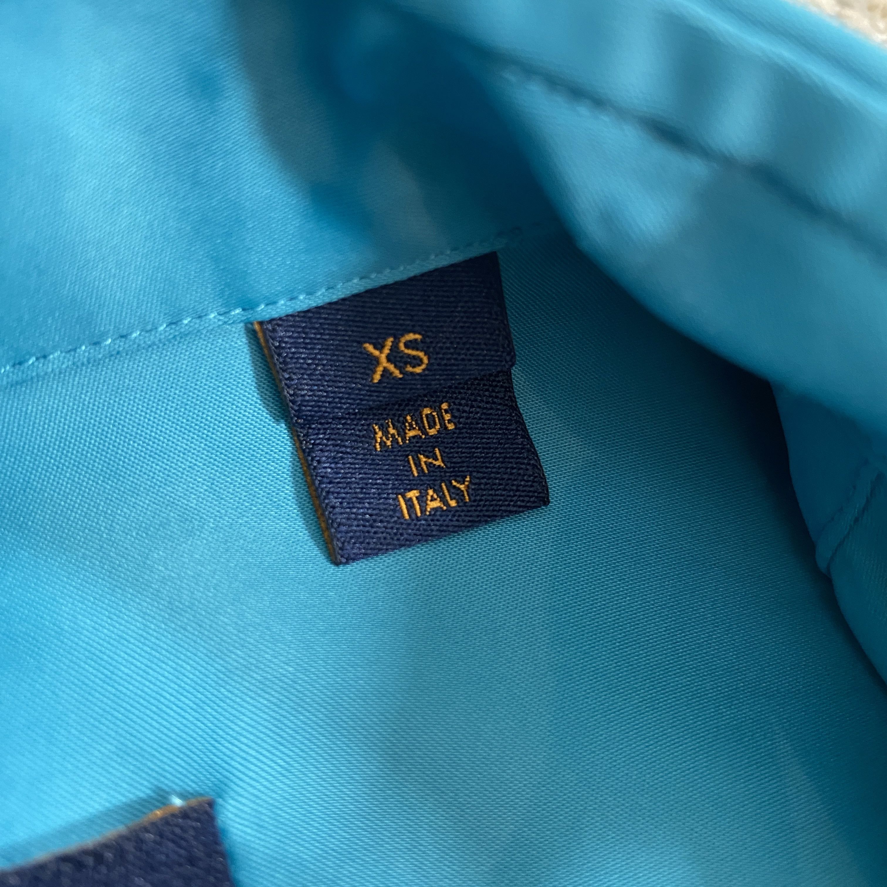 Louis Vuitton Louis Vuitton Plain Rainbow Oversized Shirt Blue RRP £1260 Size US M / EU 48-50 / 2 - 7 Thumbnail