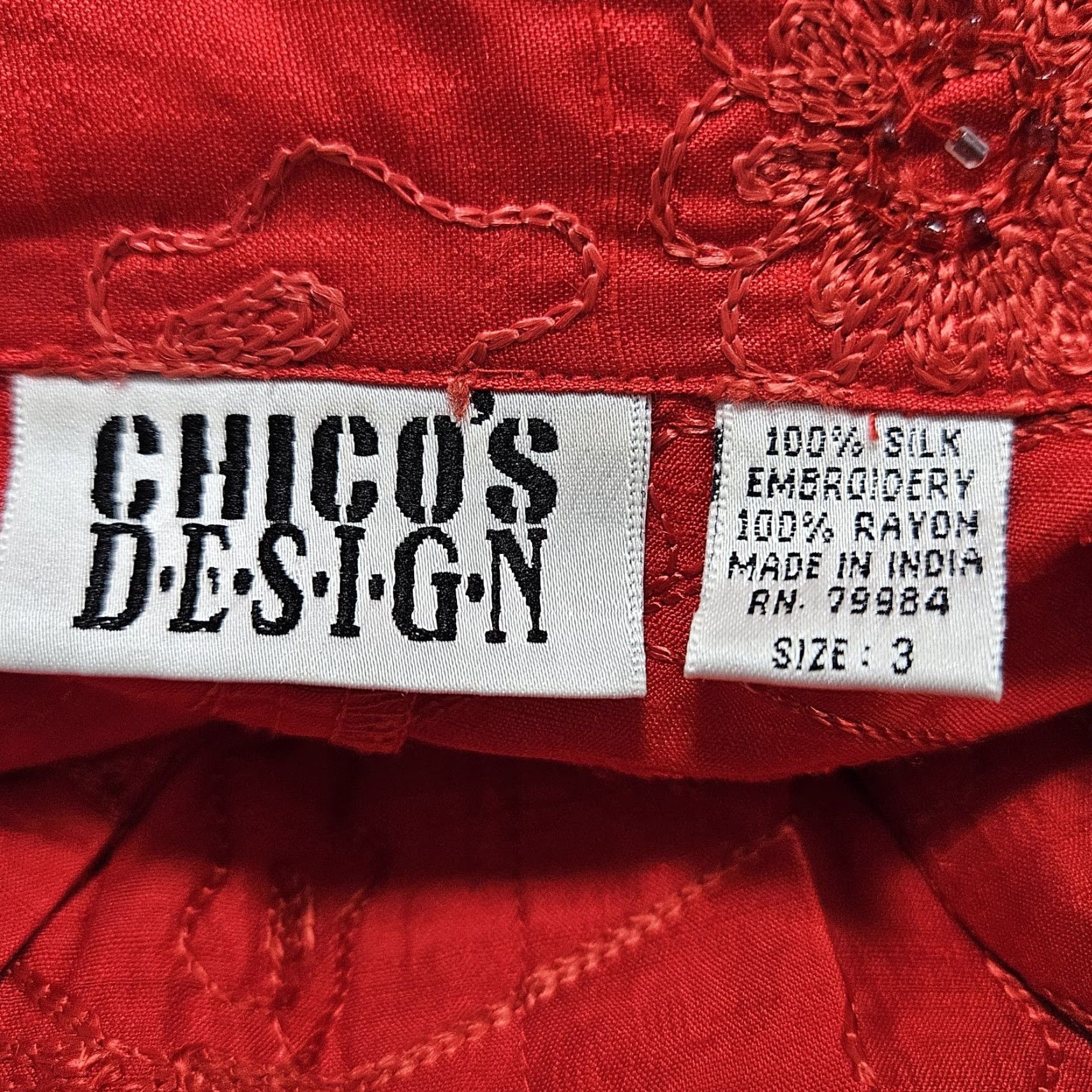 Vintage VTG Chico's Design Red Silk Embroidered Beaded 3/4 Sleeve Top Shirt Womens 3 US 16 Floral Silk Beaded Embroidered 100% Subscription? Size XS / US 0-2 / IT 36-38 - 3 Thumbnail