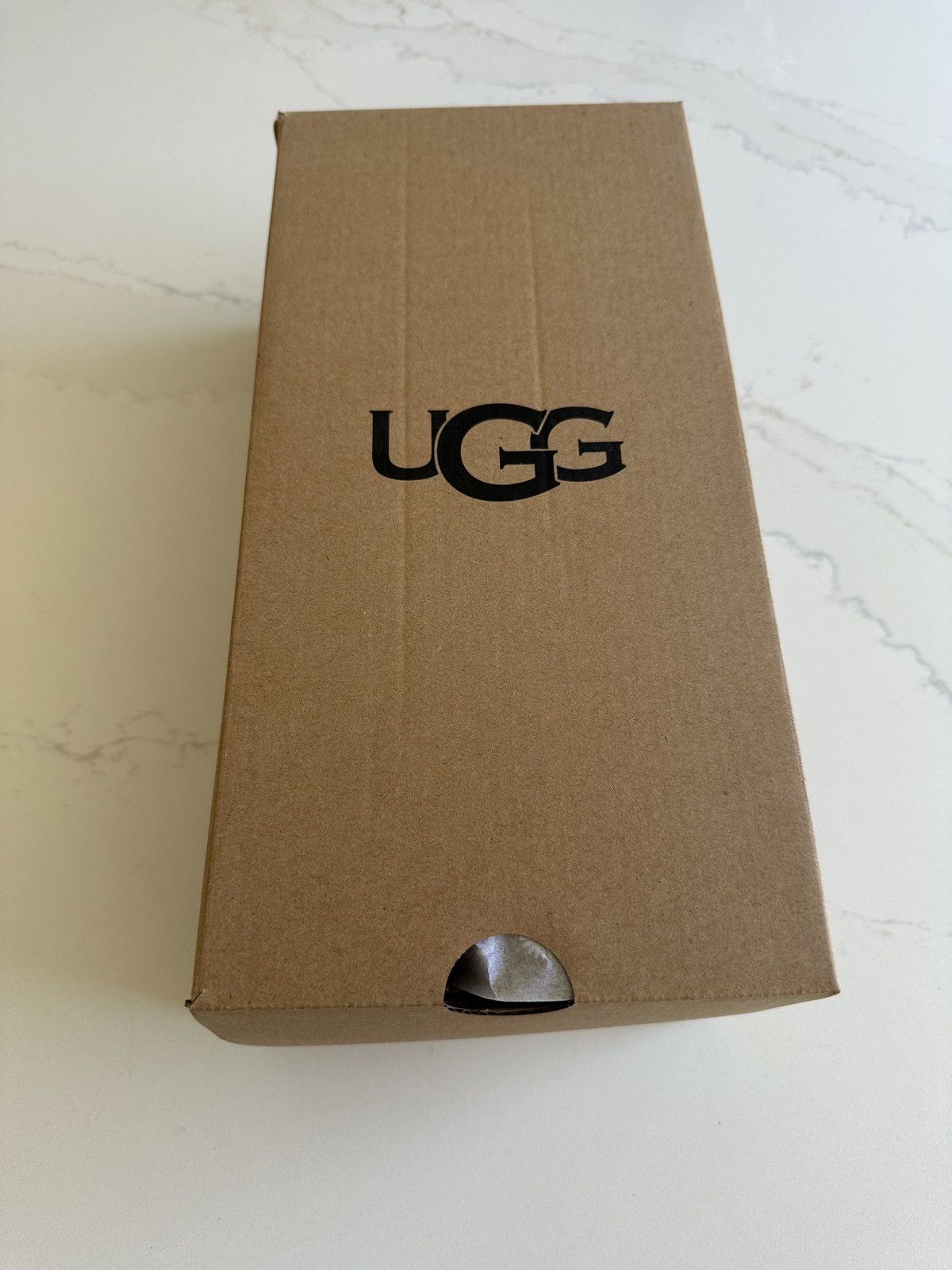 Ugg UGG Zora Leather Ballet Flat - 8.5 (Womens) Size US 8.5 / IT 38.5 - 8 Thumbnail