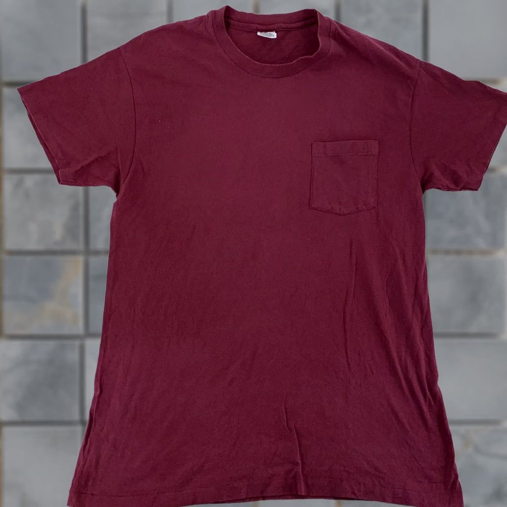 Hanes Hanes Blank Maroon Pocket Shirts Mens Medium Single Stitch USA Made Shirt Mens M Red Pocket Crew Neck Short Sleeve Cotton T-Shirt Size US M / EU 48-50 / 2 - 1 Thumbnail