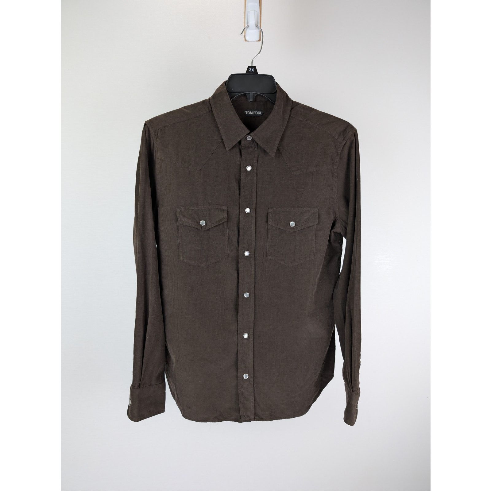 Tom Ford o1rshd1 CC20 Button up Shirt in Dark Brown Size US S / EU 44-46 / 1 - 1 Thumbnail