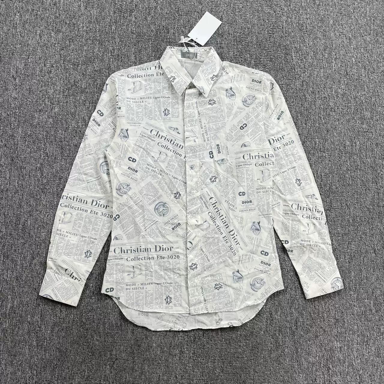 Dior Dior Newspaper Long Sleeve Shirt Size M / US 6-8 / IT 42-44 - 1 Thumbnail