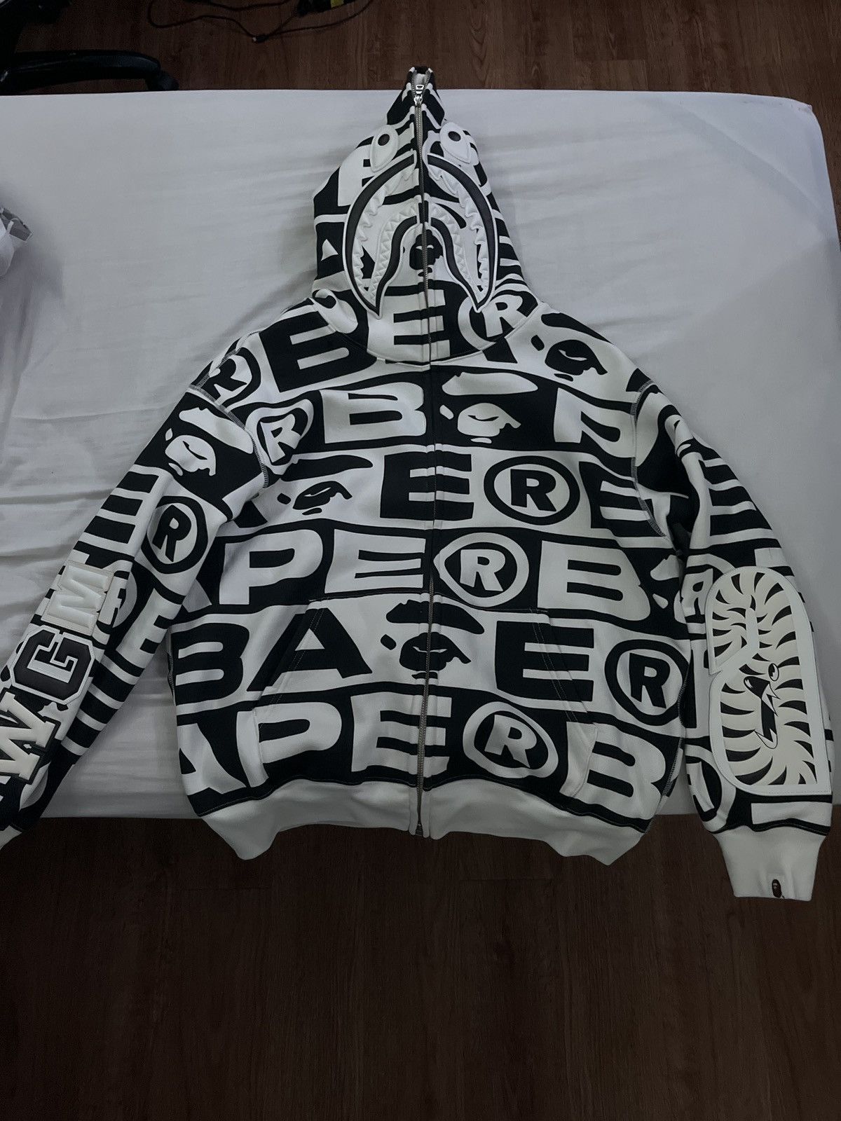 Bape BAPE Lux Sport Pattern Shark Full Zip Hoodie 'Ivory' Size US M / EU 48-50 / 2 - 1 Thumbnail