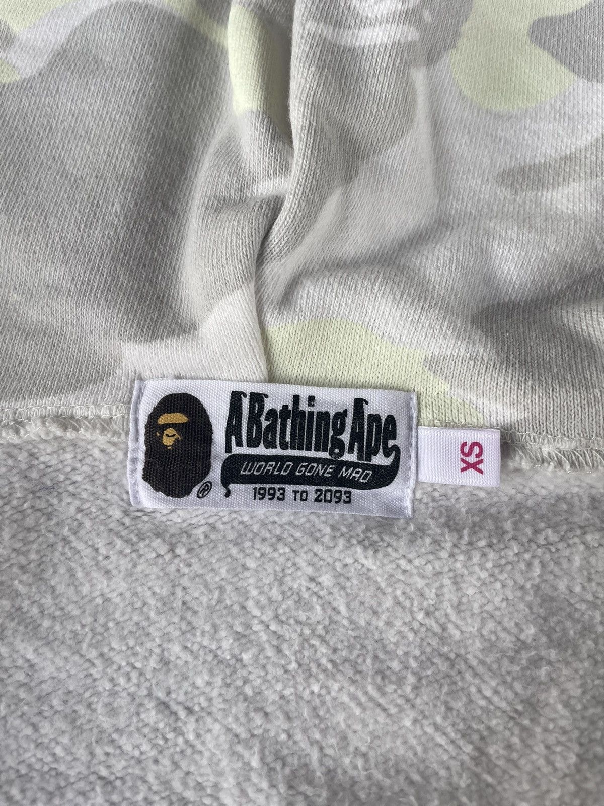 Bape Bape GITD City Camo Shark Fullzip Hoodie Size XS / US 0-2 / IT 36-38 - 10 Thumbnail