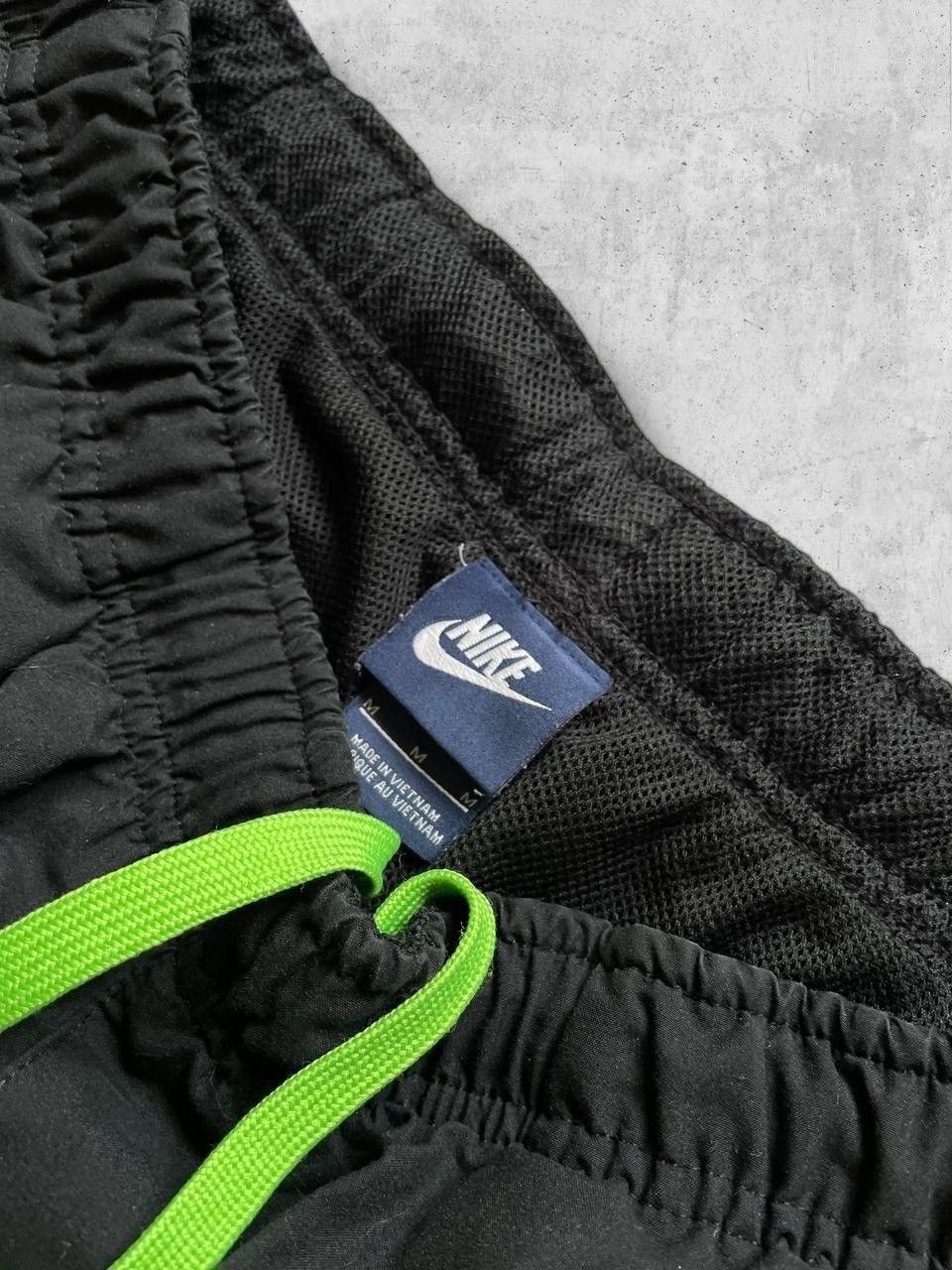Nike Nike vintage track pants nylon trousers y2k 32 Size US 32 / EU 48 - 8 Thumbnail