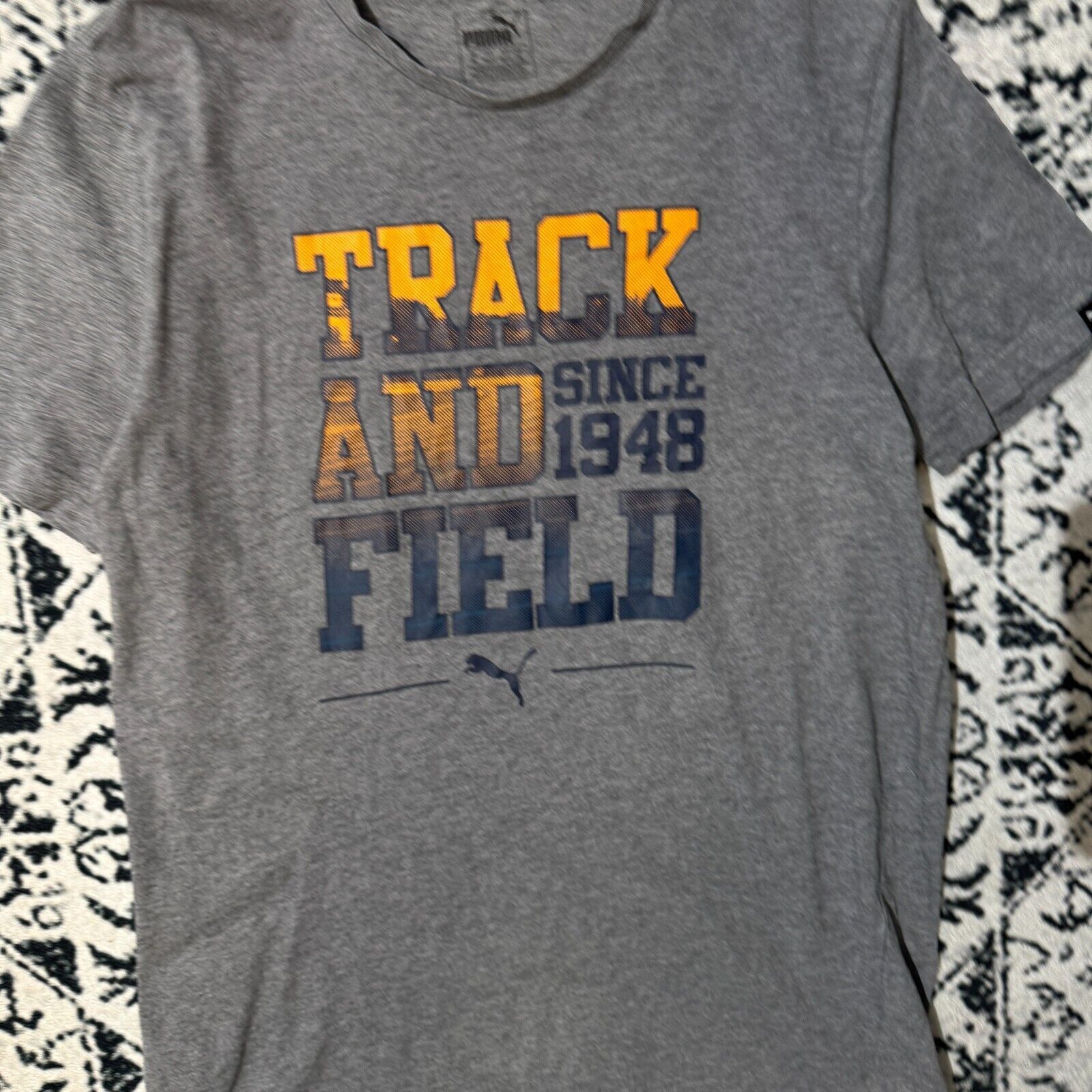 Puma × Vintage Vintage Puma Gray Cotton T-Shirt Size M Track And Field Y2K Size US M / EU 48-50 / 2 - 4 Thumbnail