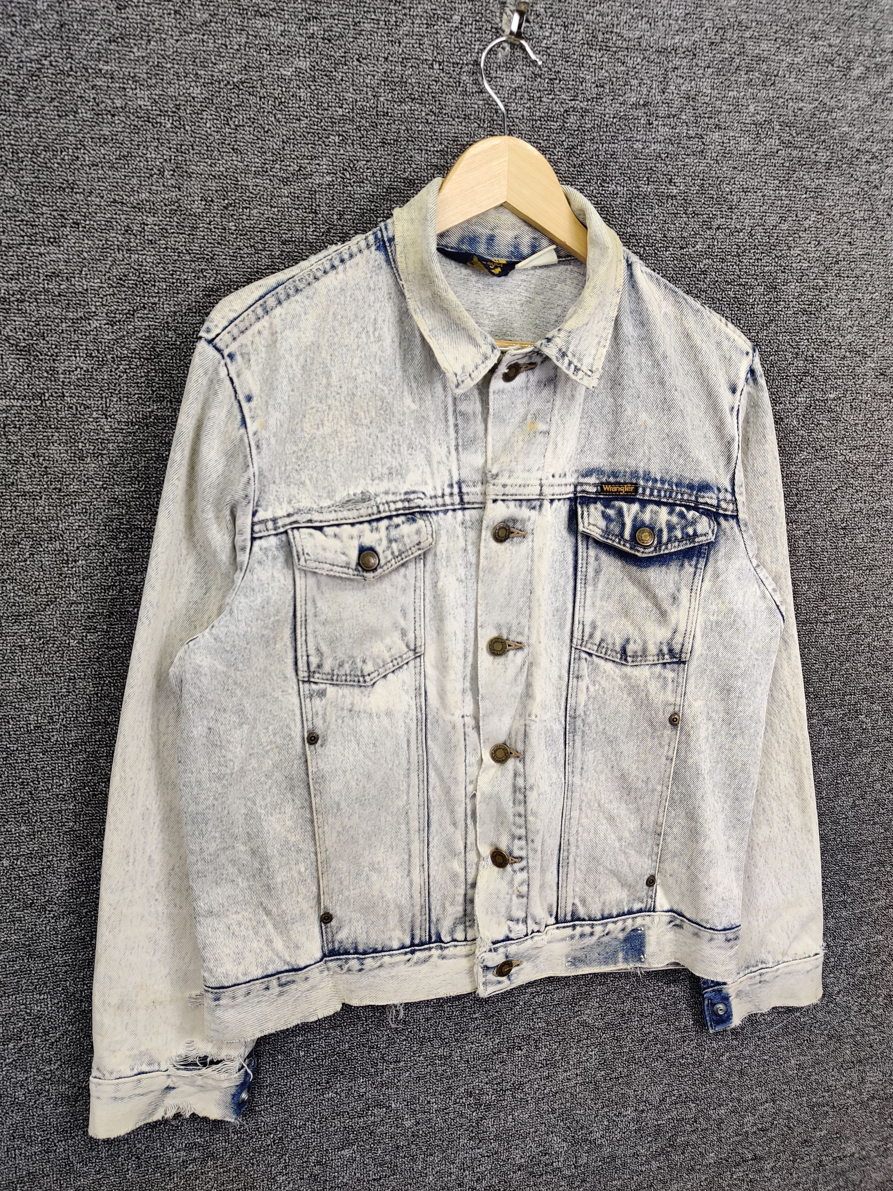 Wrangler Vintage Wrangler Acid Wash Distressed Trucker Denim Jacket Size US M / EU 48-50 / 2 - 5 Thumbnail