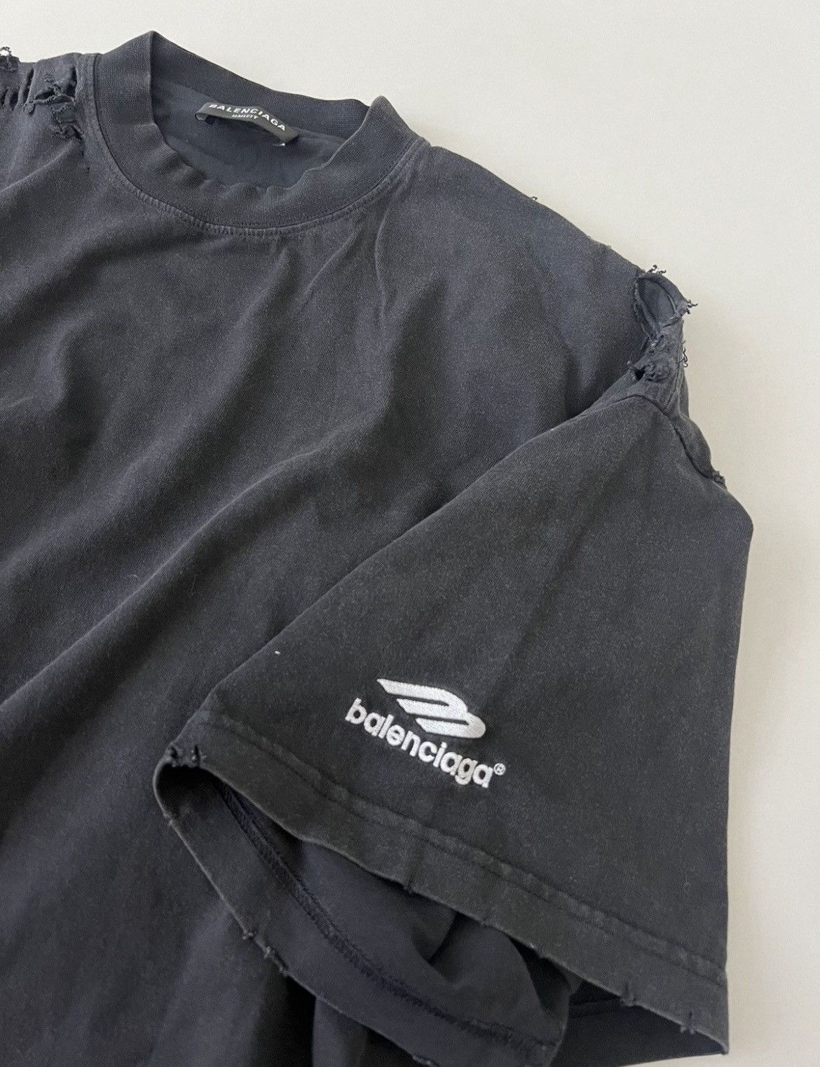 Balenciaga Balenciaga 3B Sports Icon Repaired T-Shirt Size US M / EU 48-50 / 2 - 8 Thumbnail