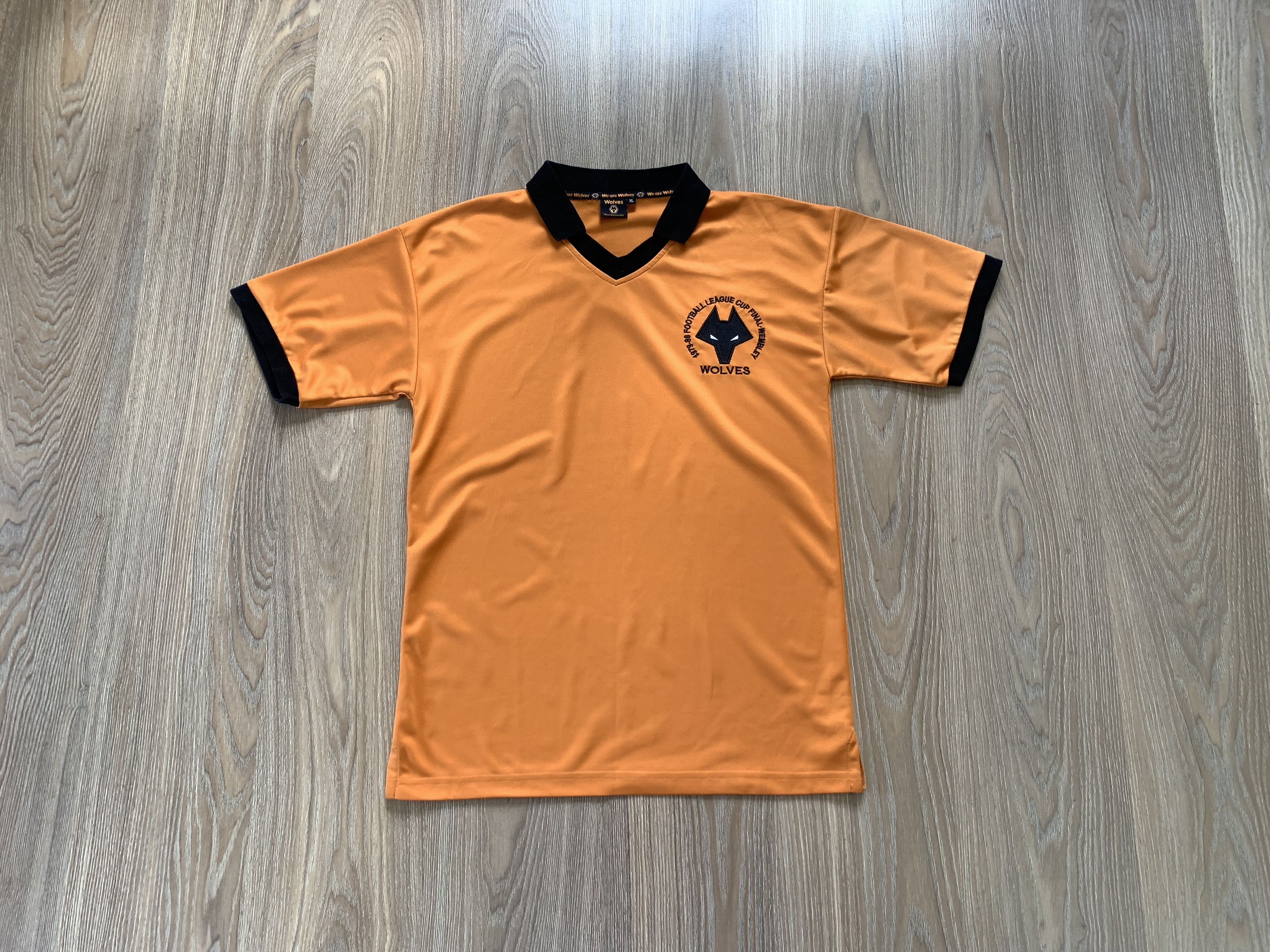Vintage Vintage Wolves FC Polo Size US XL / EU 56 / 4 - 1 Thumbnail