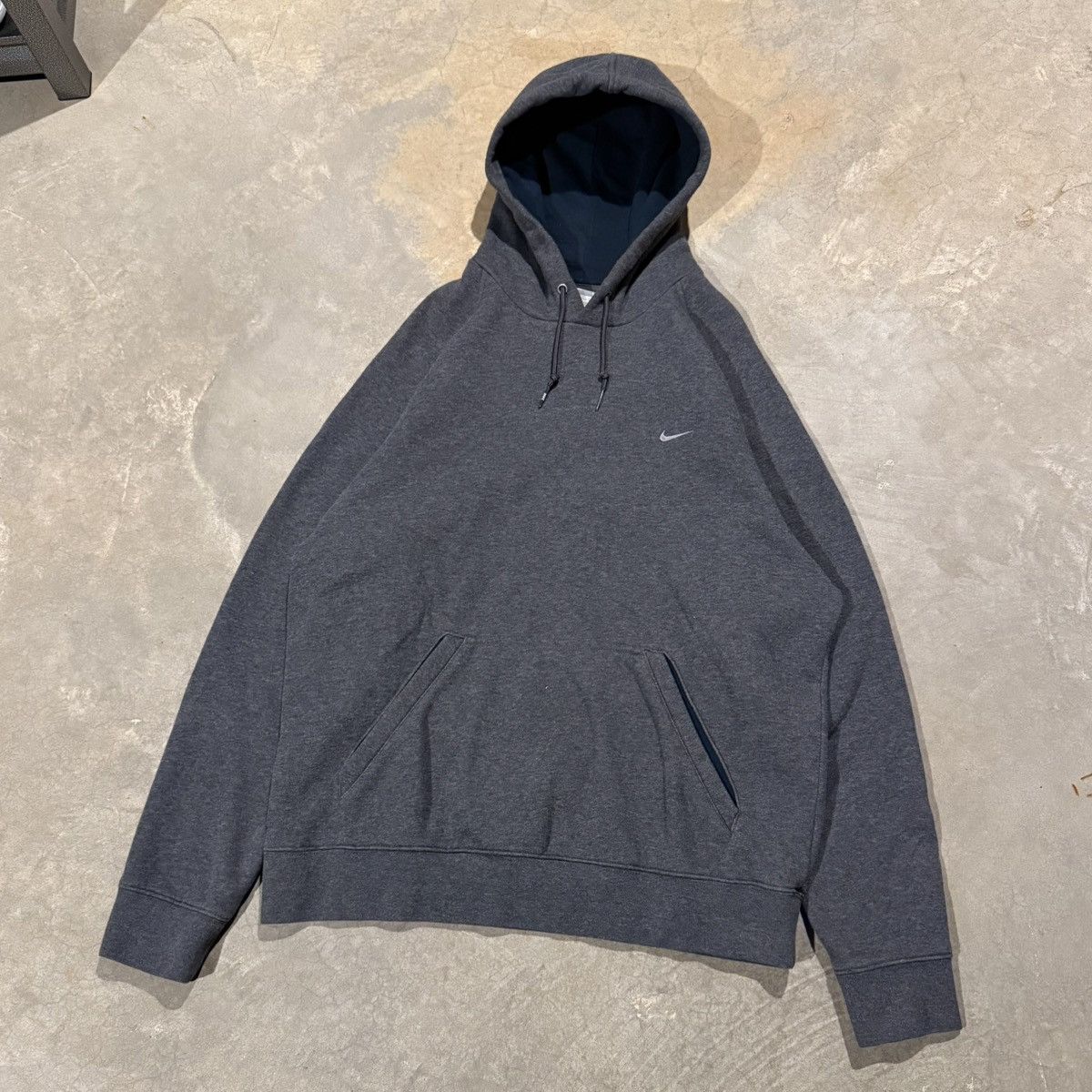 Nike 2000s Nike Mini Swoosh Hoodie Essential ERD Grunge Y2K Size US L / EU 52-54 / 3 - 2 Thumbnail