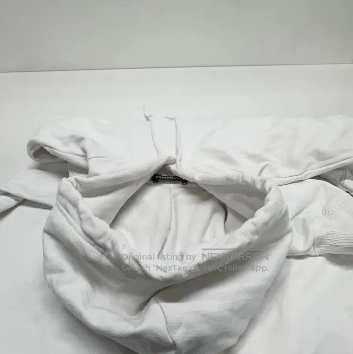 Balenciaga Balenciaga White Logo Hoodie for Men. Size US S / EU 44-46 / 1 - 9 Thumbnail
