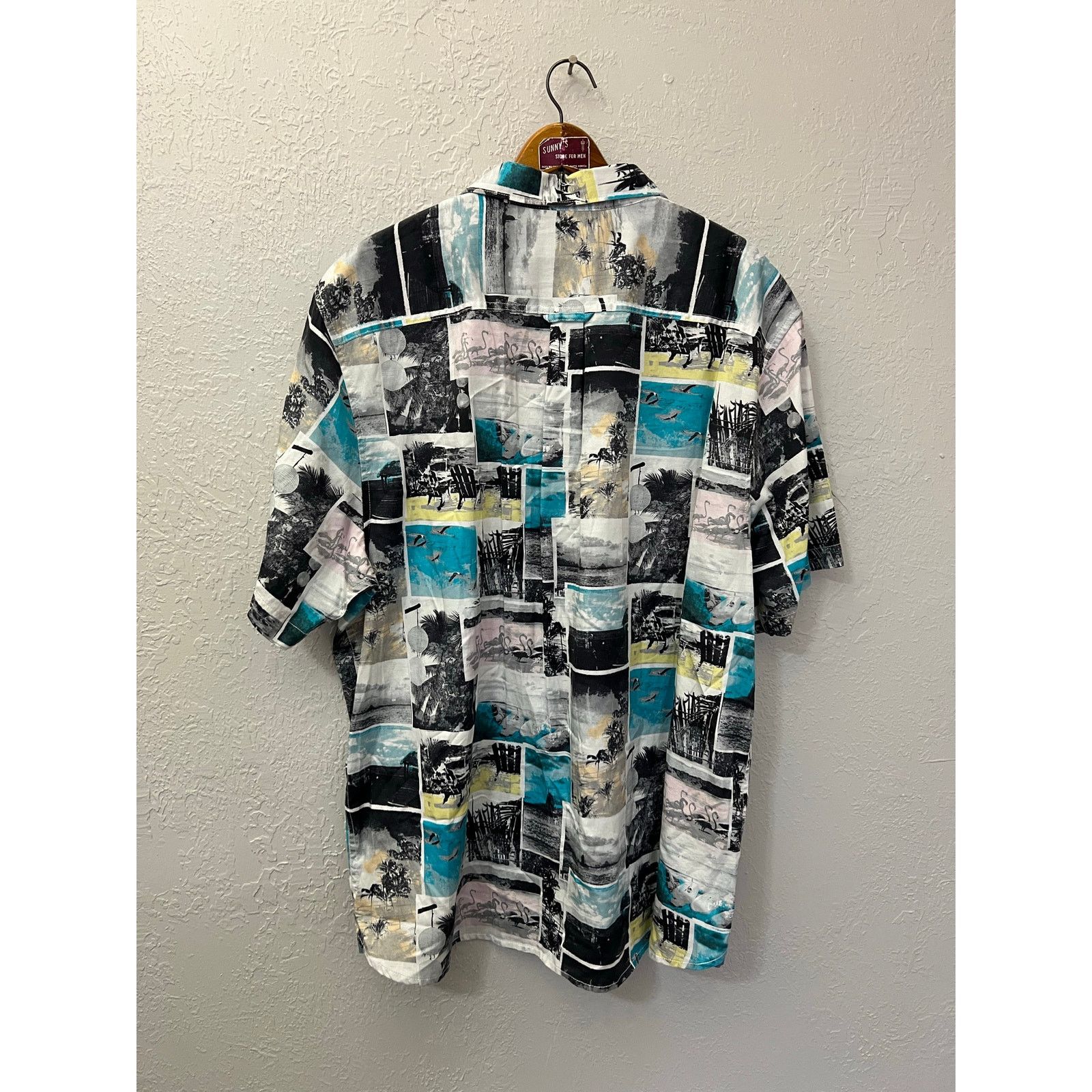 Tommy Bahama Tommy Bahama Tortola Camp Shirt Mens XXL Beach Photo Print Size US XXL / EU 58 / 5 - 4 Thumbnail
