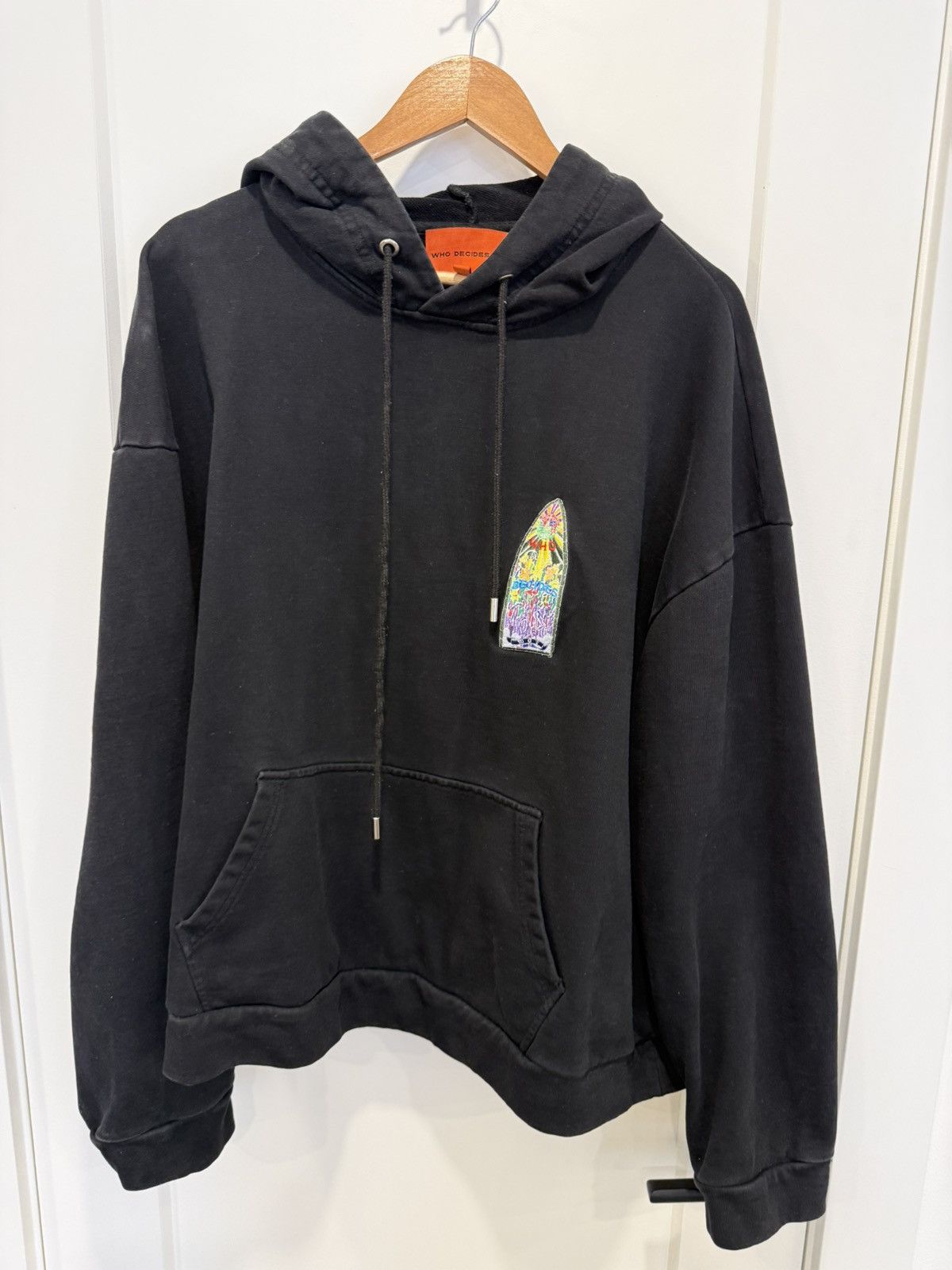 Who Decides War Who Decides War Cropped Stained Glass Hoodie XL Size US XL / EU 56 / 4 - 1 Thumbnail