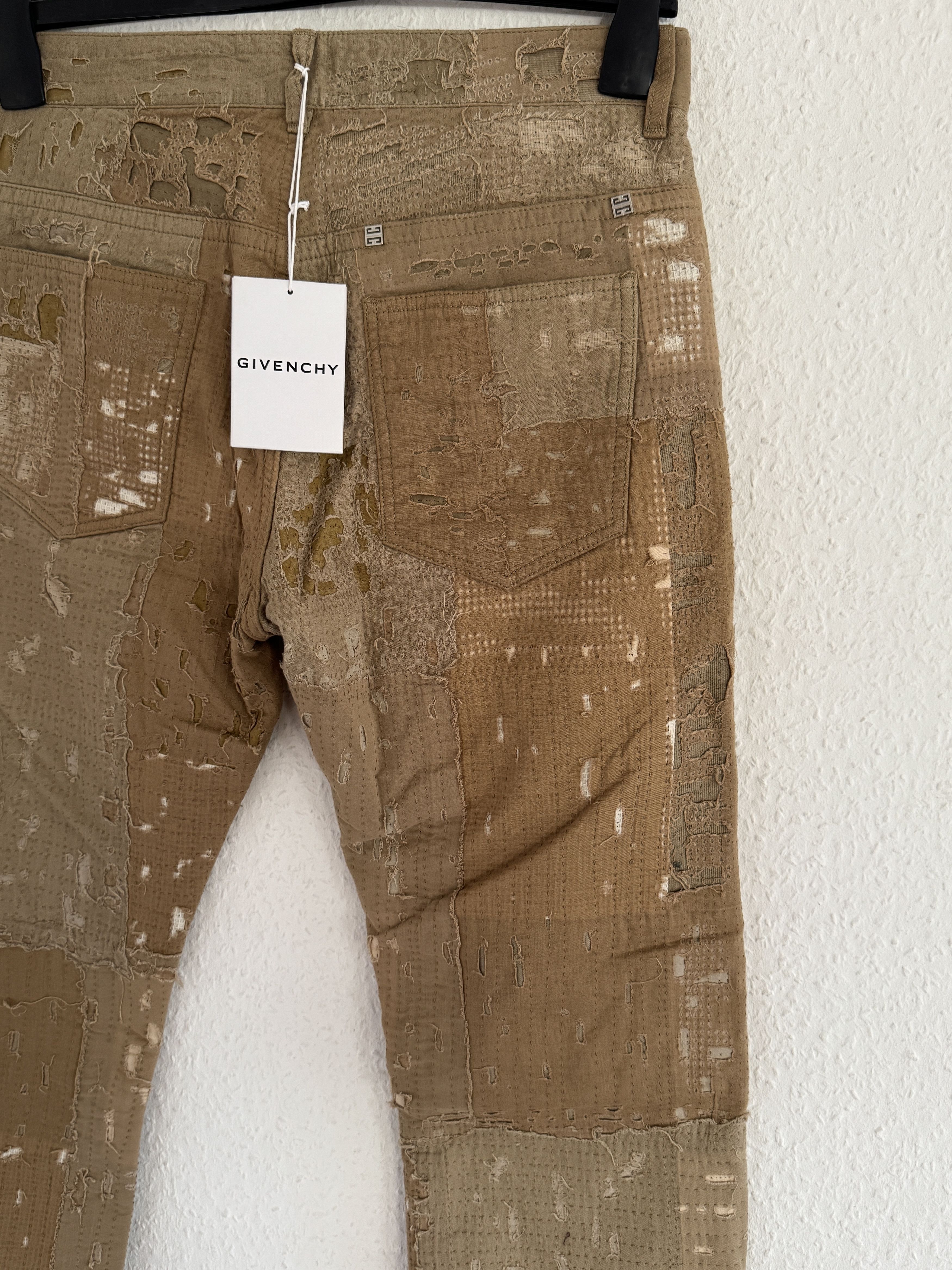 Givenchy Beige Boro Jeans Size US 31 - 13 Thumbnail