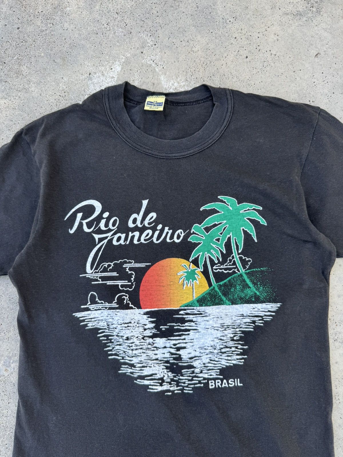 Vintage Vintage 80s Rio de Janeiro Brasil Hawaiian Tees Size US XS / EU 42 / 0 - 2 Thumbnail