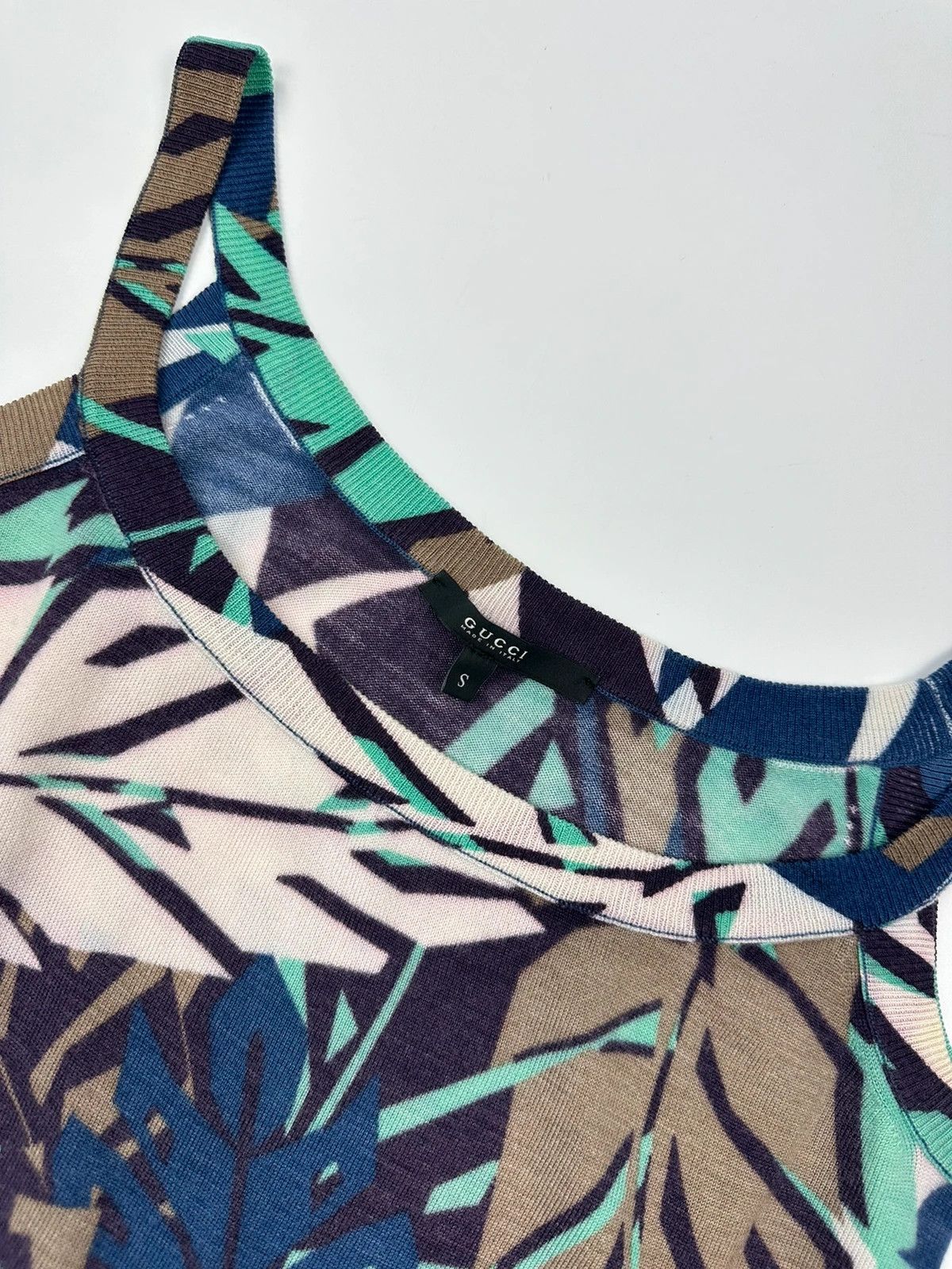 Gucci Gucci 00’s Jungle Leafs Cashmere Top Size S / US 4 / IT 40 - 2 Thumbnail