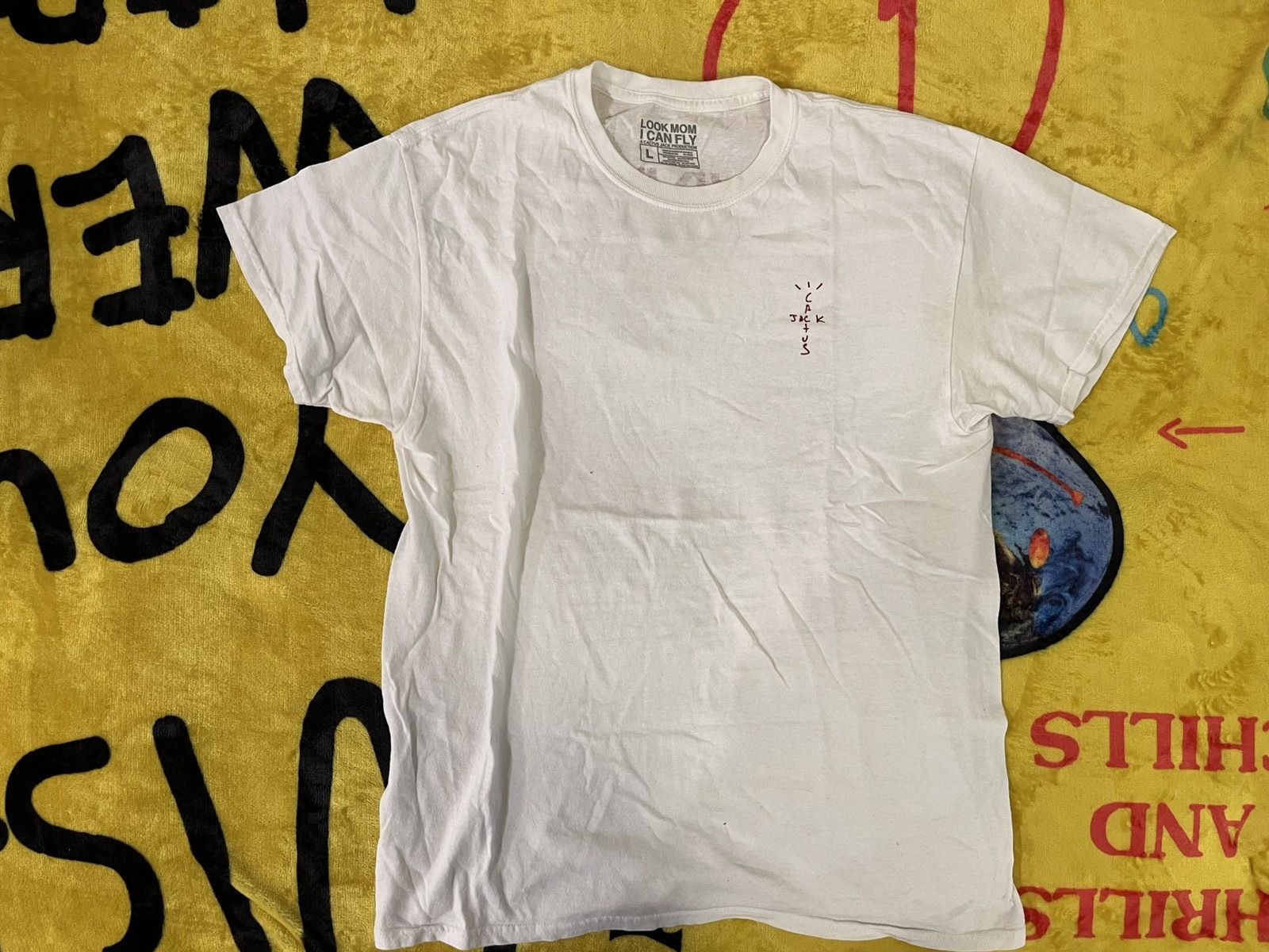 Travis Scott Travis Scott look mom I can fly T-shirt Size US L / EU 52-54 / 3 - 1 Thumbnail