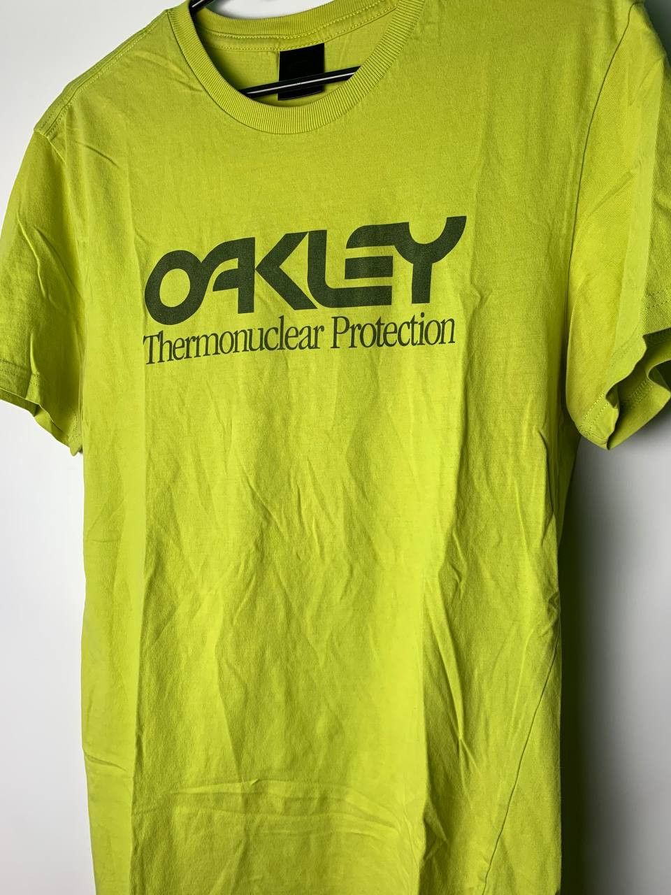 Oakley Vintage OAKLEY Thermonuclear Protection T shirt size L Size US L / EU 52-54 / 3 - 2 Thumbnail