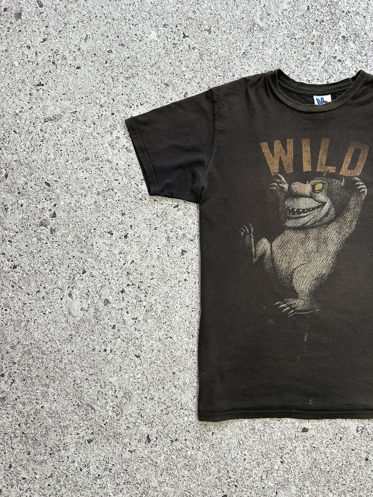 Vintage WHERE THE WILD THINGS ARE VINTAGE MOVIE HUMOR T-SHIRT Y2K Size US M / EU 48-50 / 2 - 3 Thumbnail