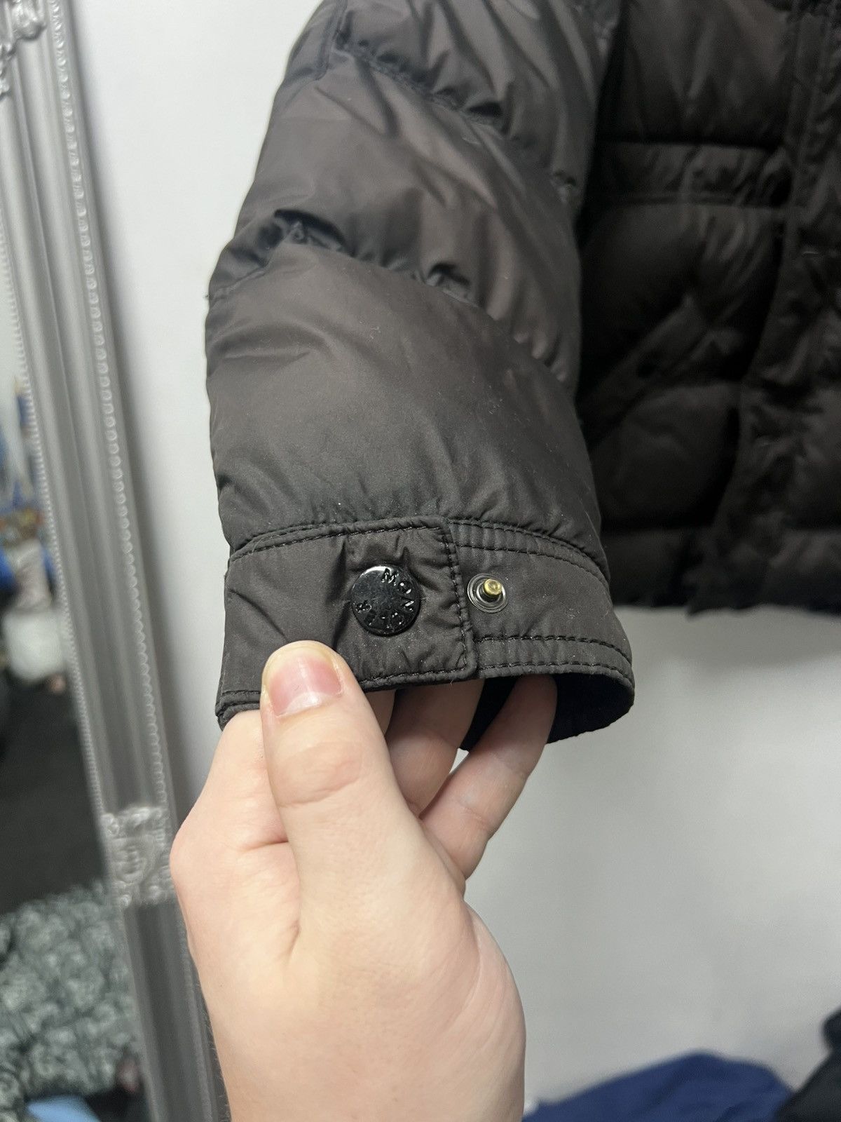 Moncler Vintage Moncler Mens Luxury Puffer Jacket S Size Size US S / EU 44-46 / 1 - 4 Thumbnail