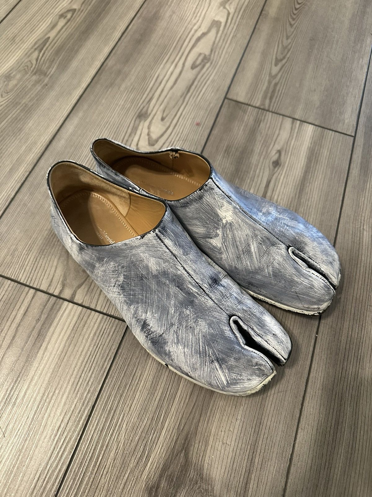 maison margiela painted tabi