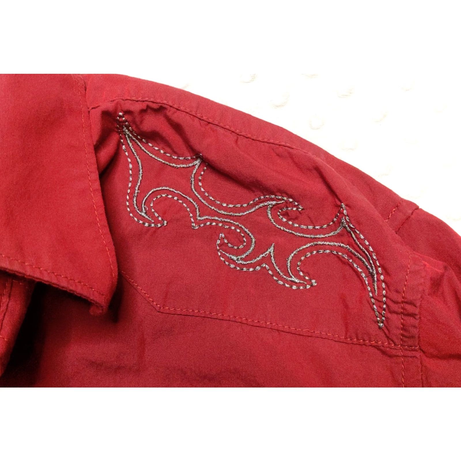 Wrangler VINTAGE Wrangler Mens Large Western Pearl Snap Shirt Embroidered Back Long Sleeve Red Cotton Button-Up Western Theme Mens Size US L / EU 52-54 / 3 - 6 Thumbnail