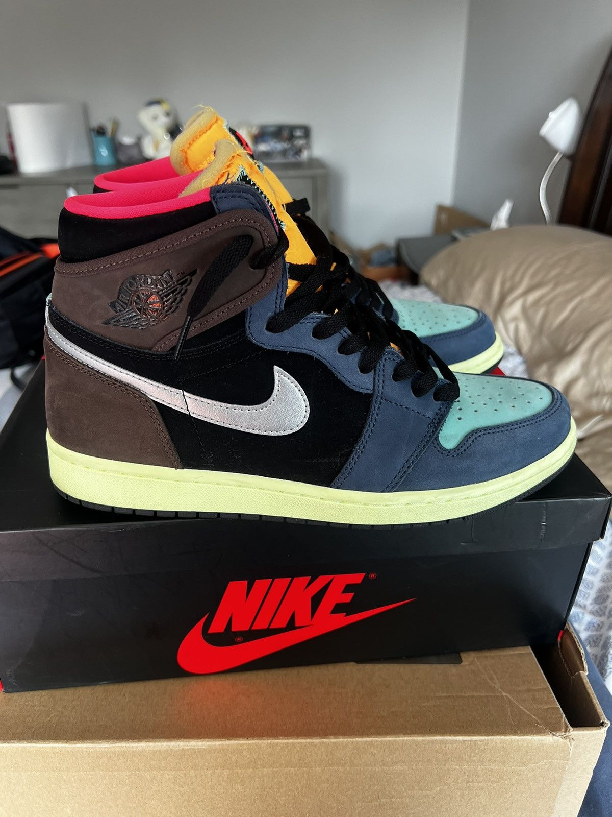 Jordan Brand × Nike Jordan 1 Bio Hacks Size US 10 / EU 43 - 3 Thumbnail