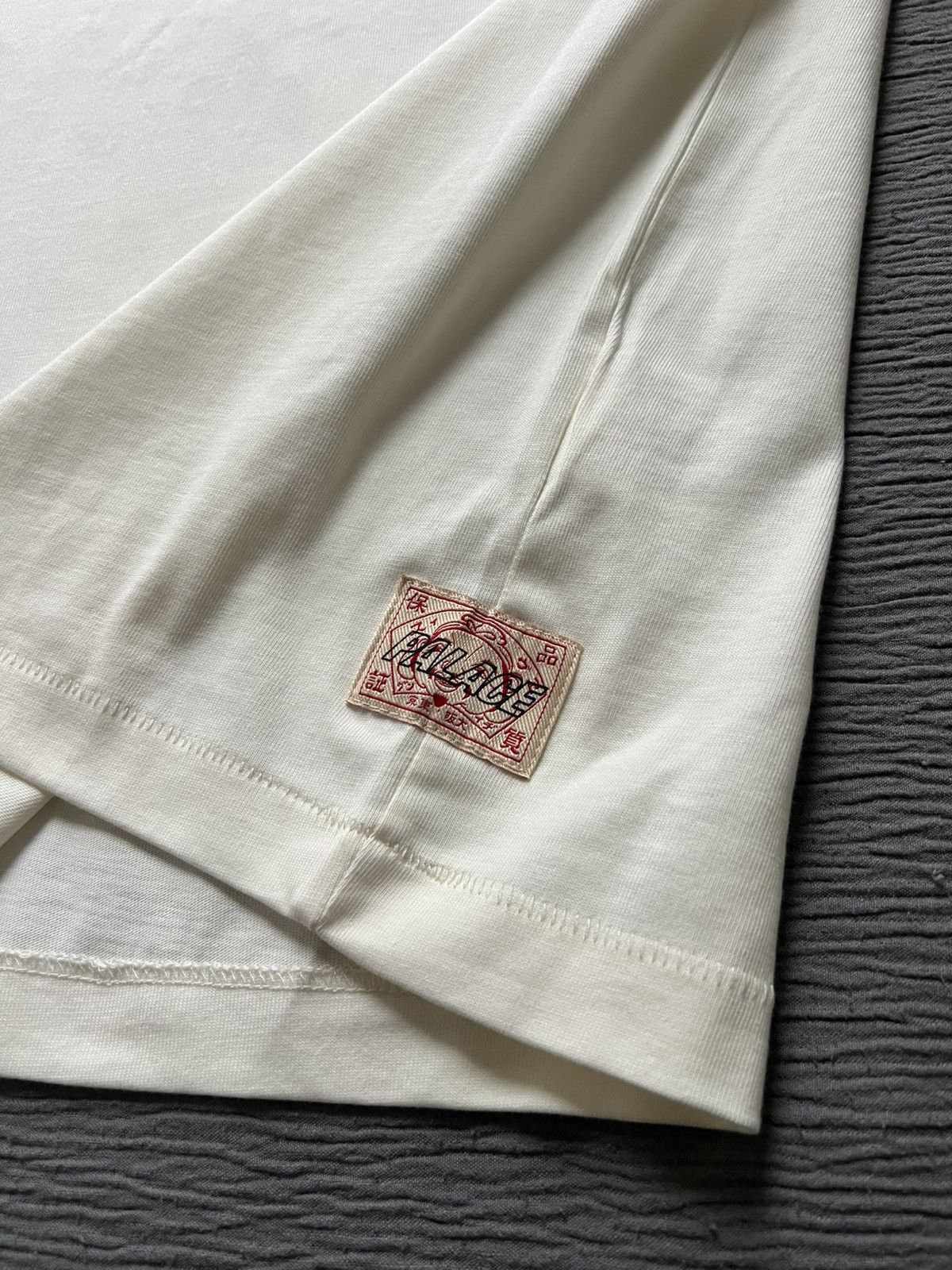 Evisu × Palace Palace Evisu Heavy Wash T Shirt White Size Large Size US L / EU 52-54 / 3 - 5 Thumbnail