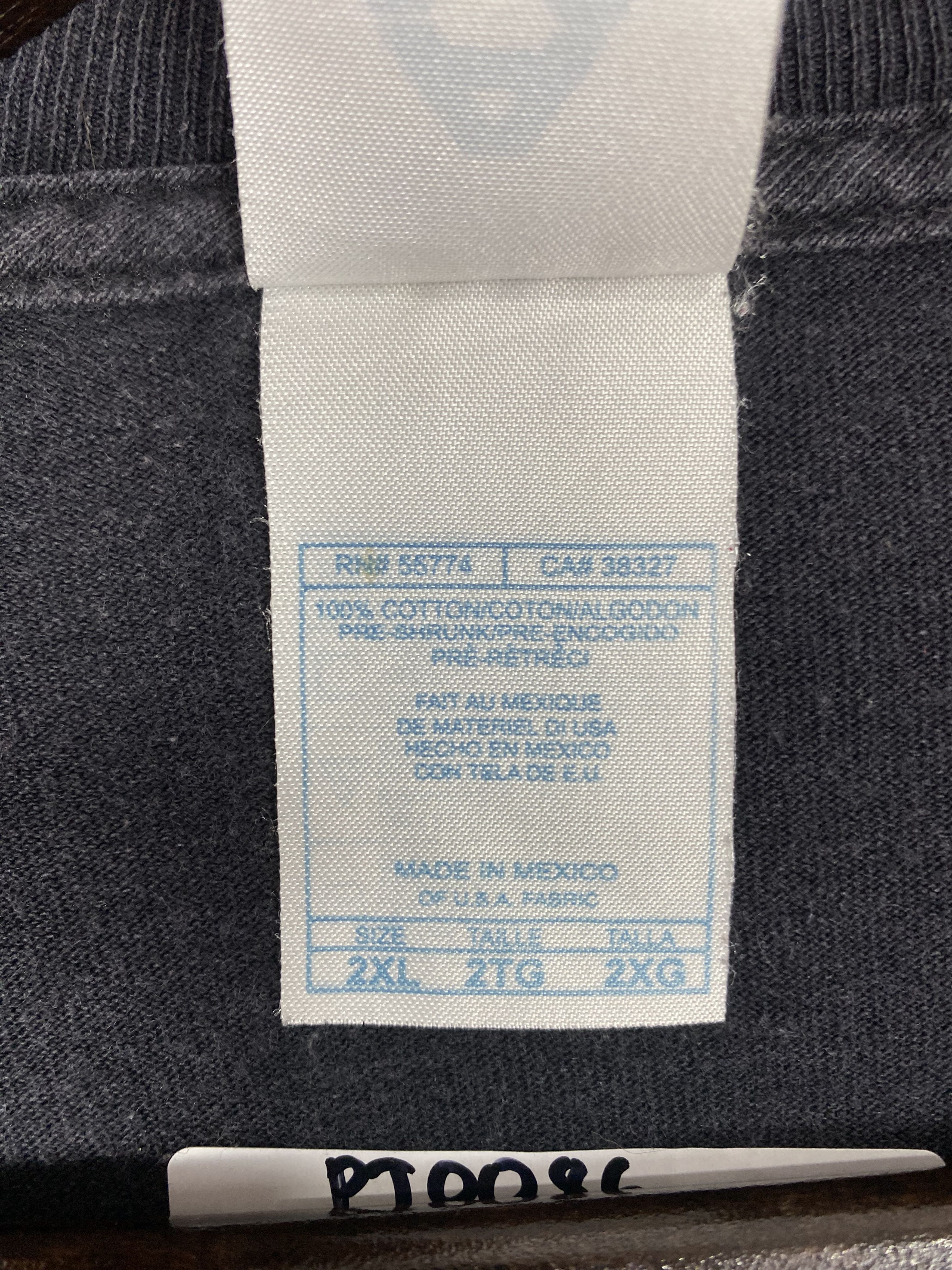 Japanese Brand Vintage Shorts Sleeve T-Shirts PT0086 Size US XXL / EU 58 / 5 - 5 Thumbnail