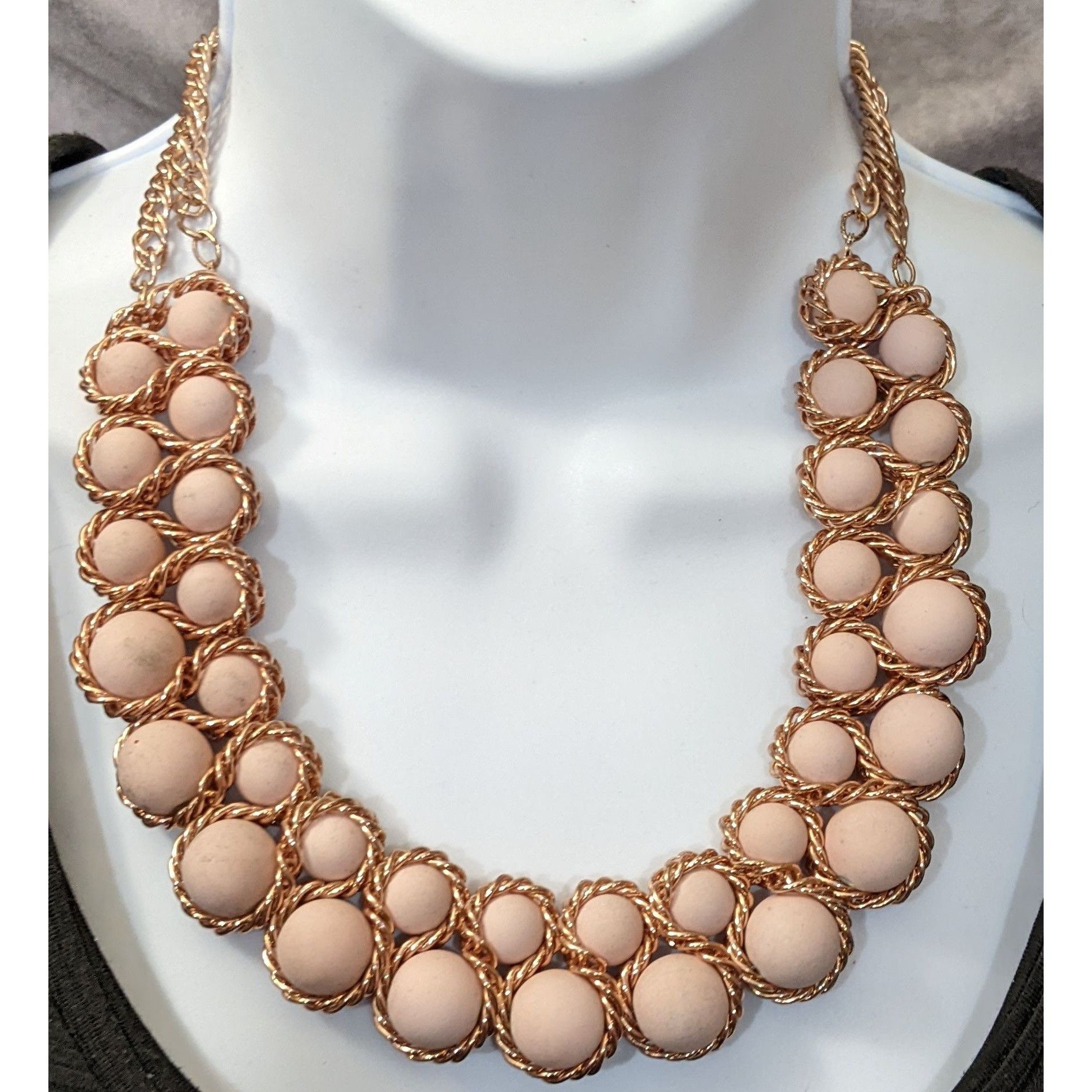 Other Pink And Rose Gold Bib Statement Necklace Size ONE SIZE - 2 Thumbnail