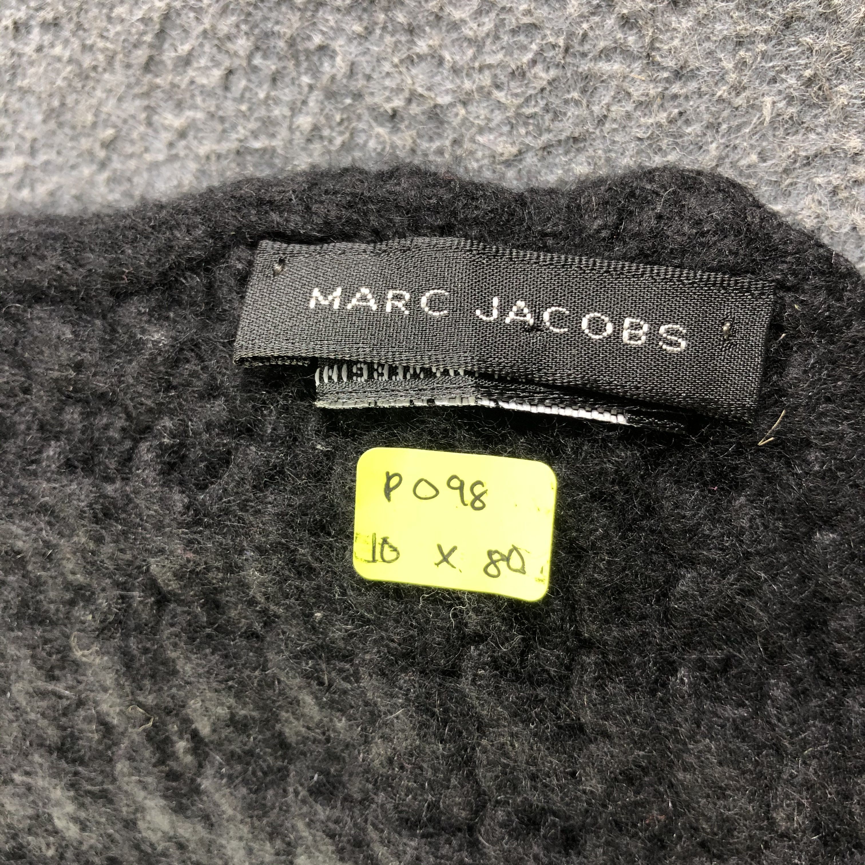 Marc Jacobs Marc Jacob Scarf / Muffler / Neckwear P098 Size ONE SIZE - 6 Thumbnail