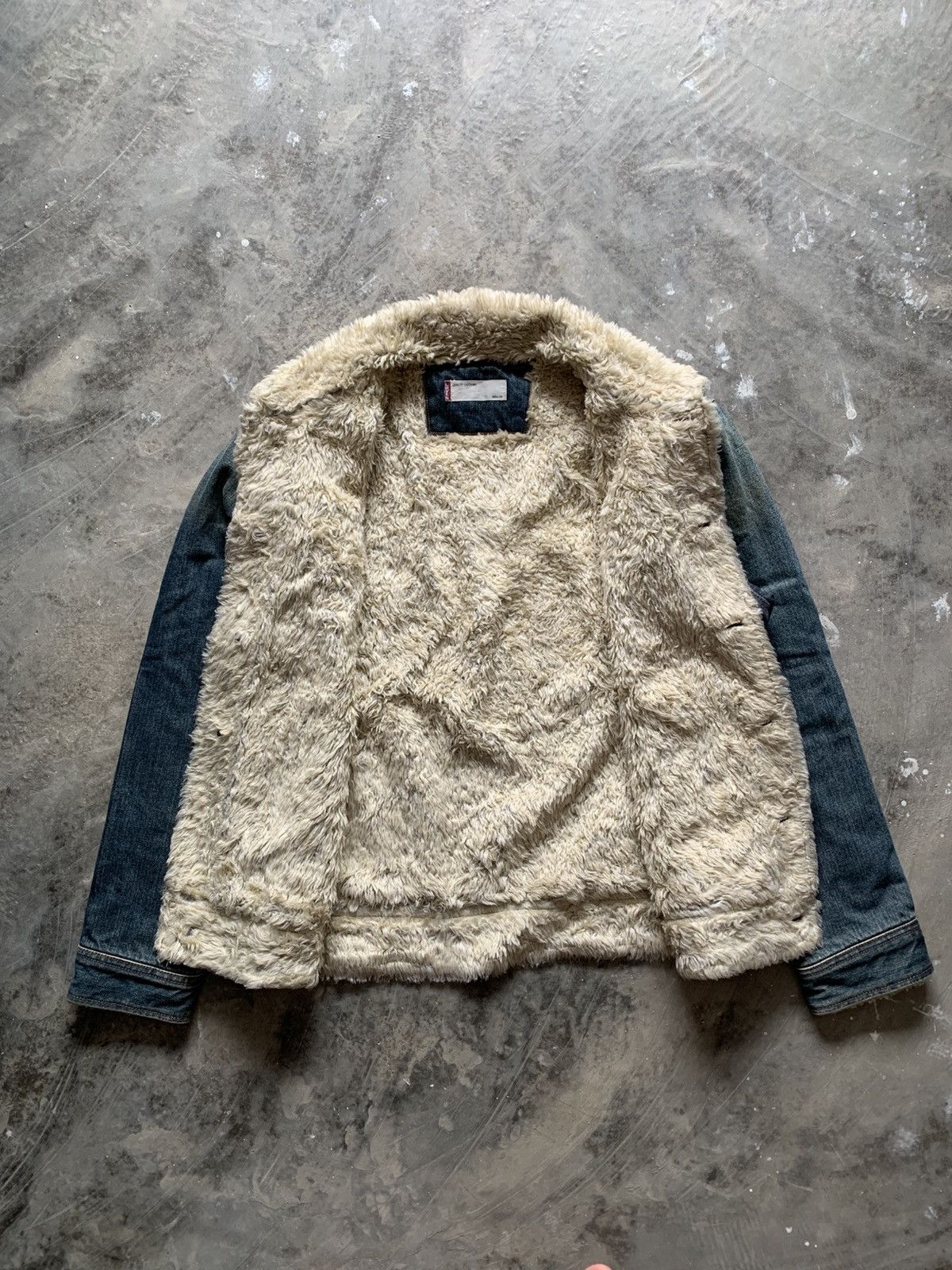 Levi's × Vintage Levi’s Denim Sherpa Lined Trucker Jacket Size US L / EU 52-54 / 3 - 3 Thumbnail